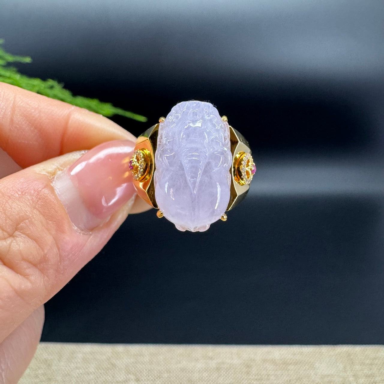 RealJade® 18K Yellow Gold Icy Lavender Jadeite Jade PiXiu Ring