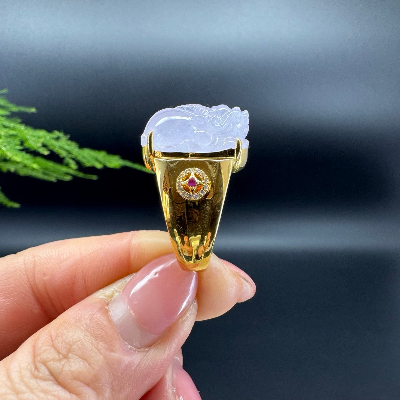 RealJade® 18K Yellow Gold Icy Lavender Jadeite Jade PiXiu Ring