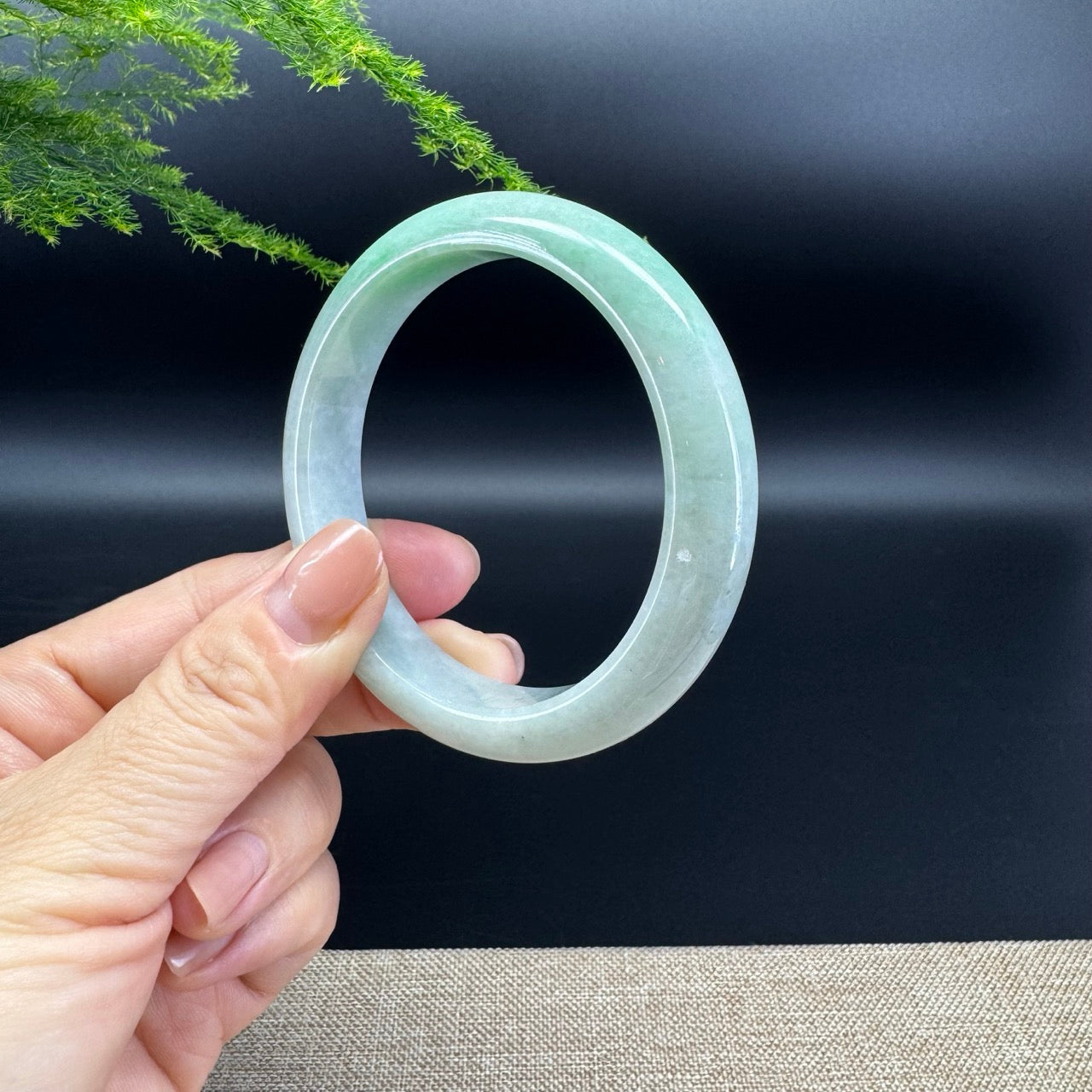 Genuine Burmese Apple Green Jade Jadeite Bangle Bracelet ( 57.5mm )