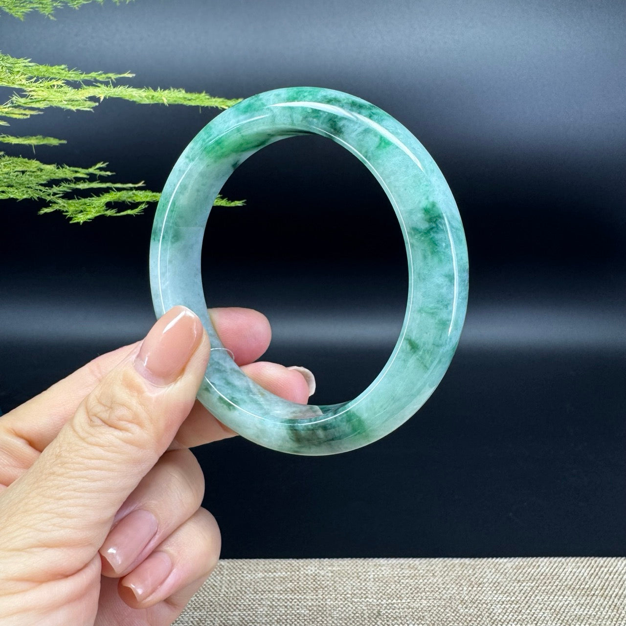 Genuine Burmese Green Flower Jadeite Jade Bangle Bracelet ( 58.8mm )