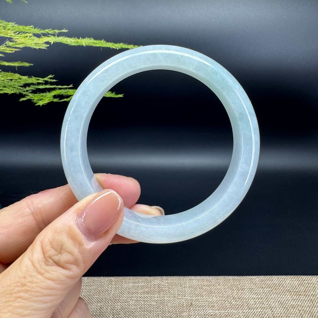Genuine Burmese Icy Green Jadeite Jade Bangle Bracelet ( 58.6mm )