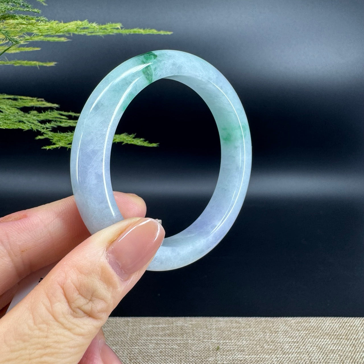 Genuine Burmese  Green Jade Jadeite Bangle Bracelet ( 56.1mm )