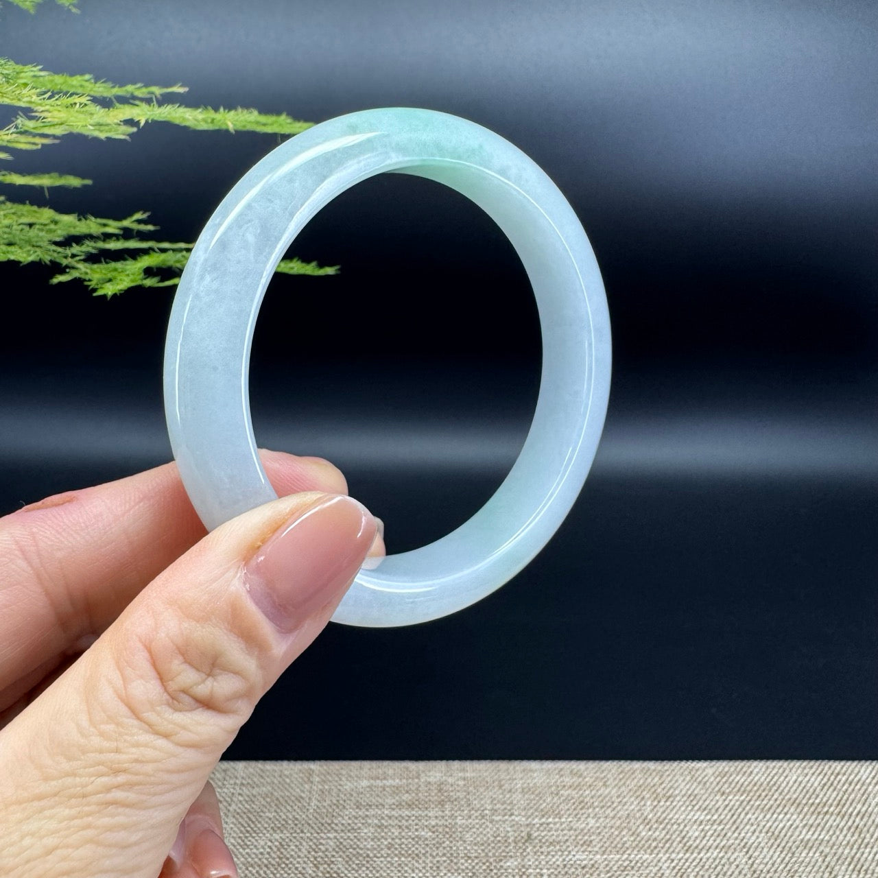 Genuine Burmese Light Green Jade Jadeite Bangle Bracelet ( 58.7mm )