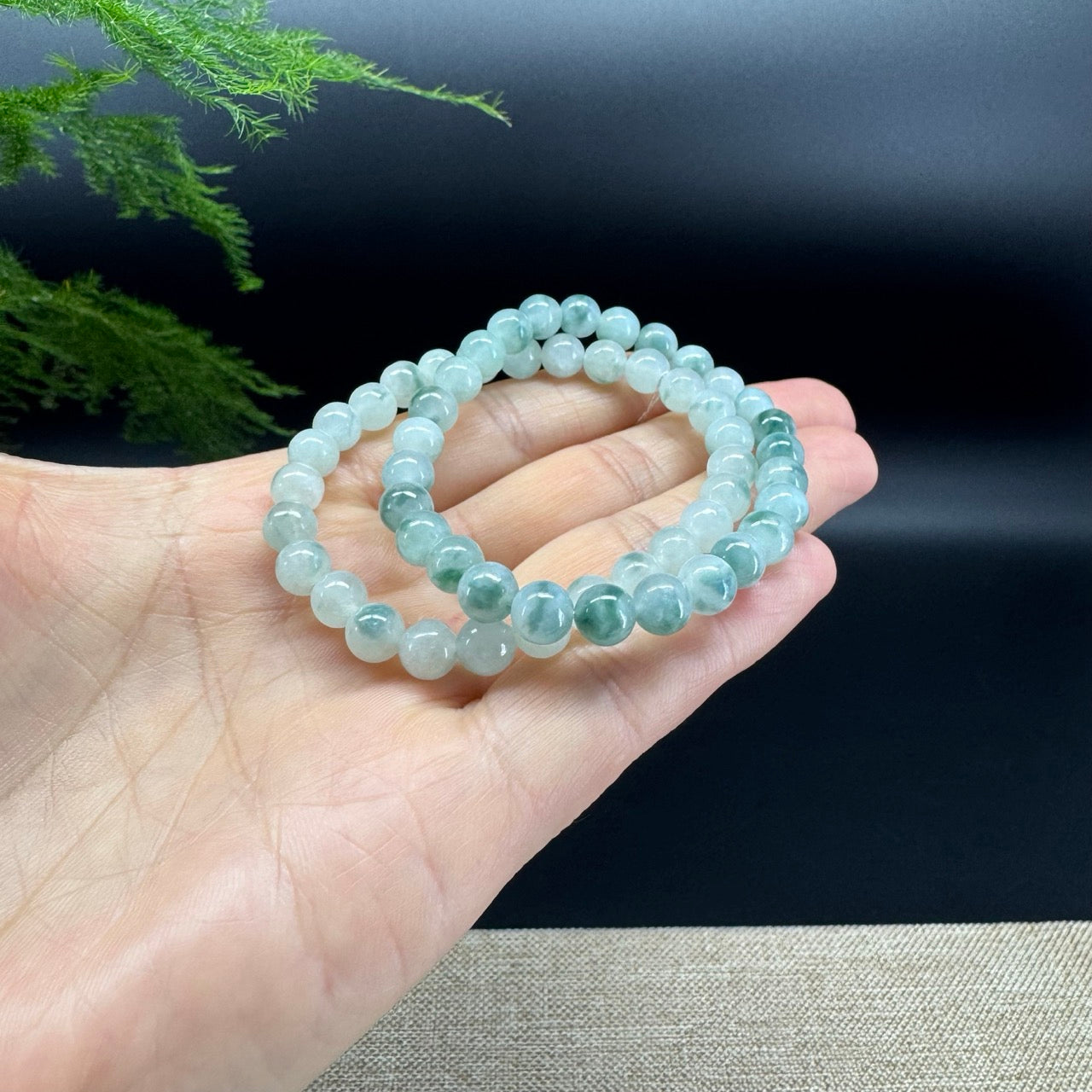 Natural Jadeite Jade  Round Icy Green Beads Bracelet ( 6.6mm )