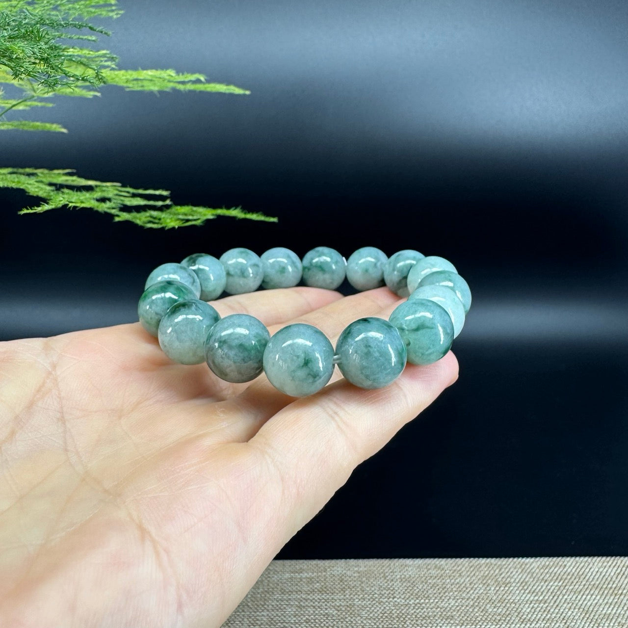 The beads shape of the round.The beads color is icy blue.