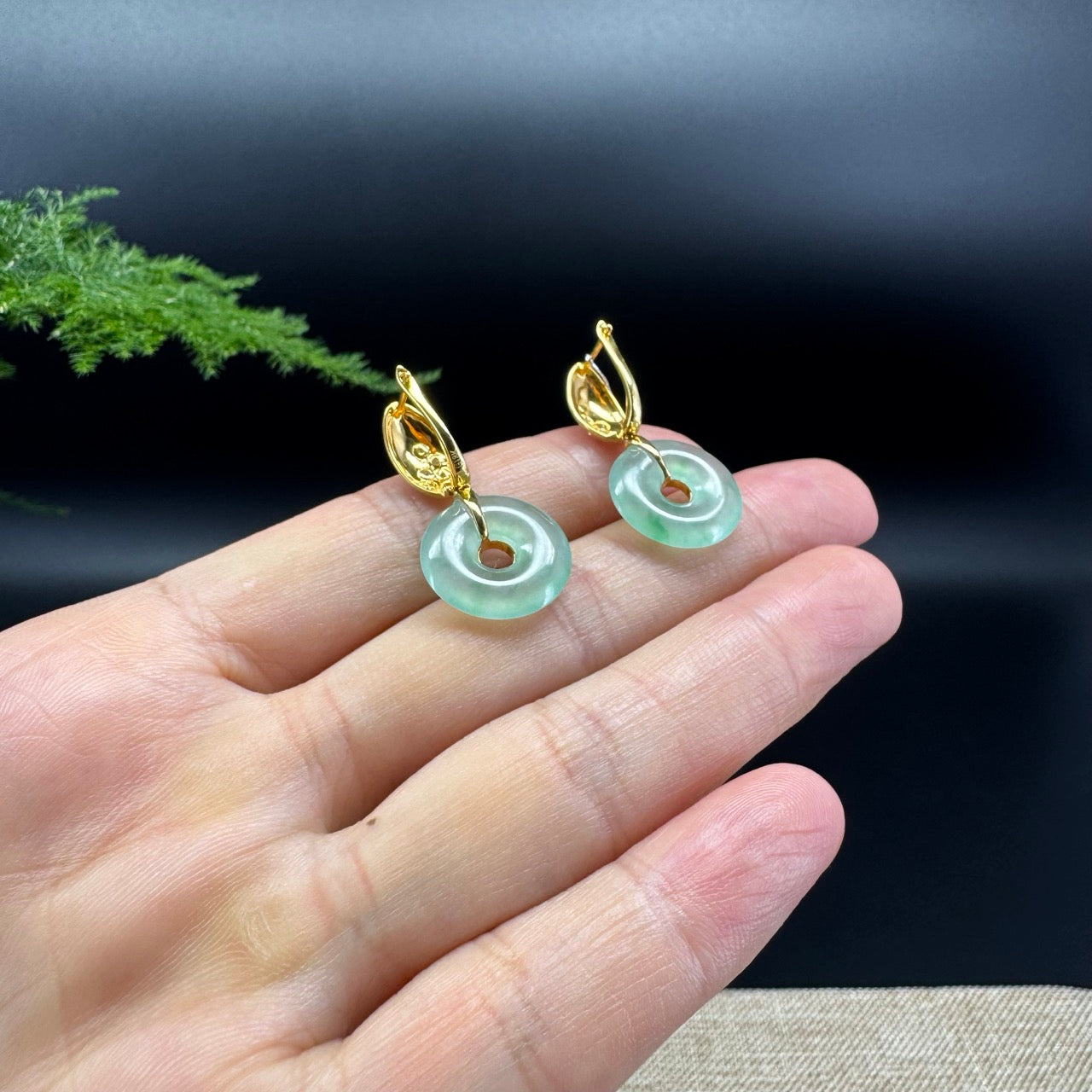 18k Yellow Gold Genuine Icy Green KouKou Jadeite Jade Diamonds Earrings