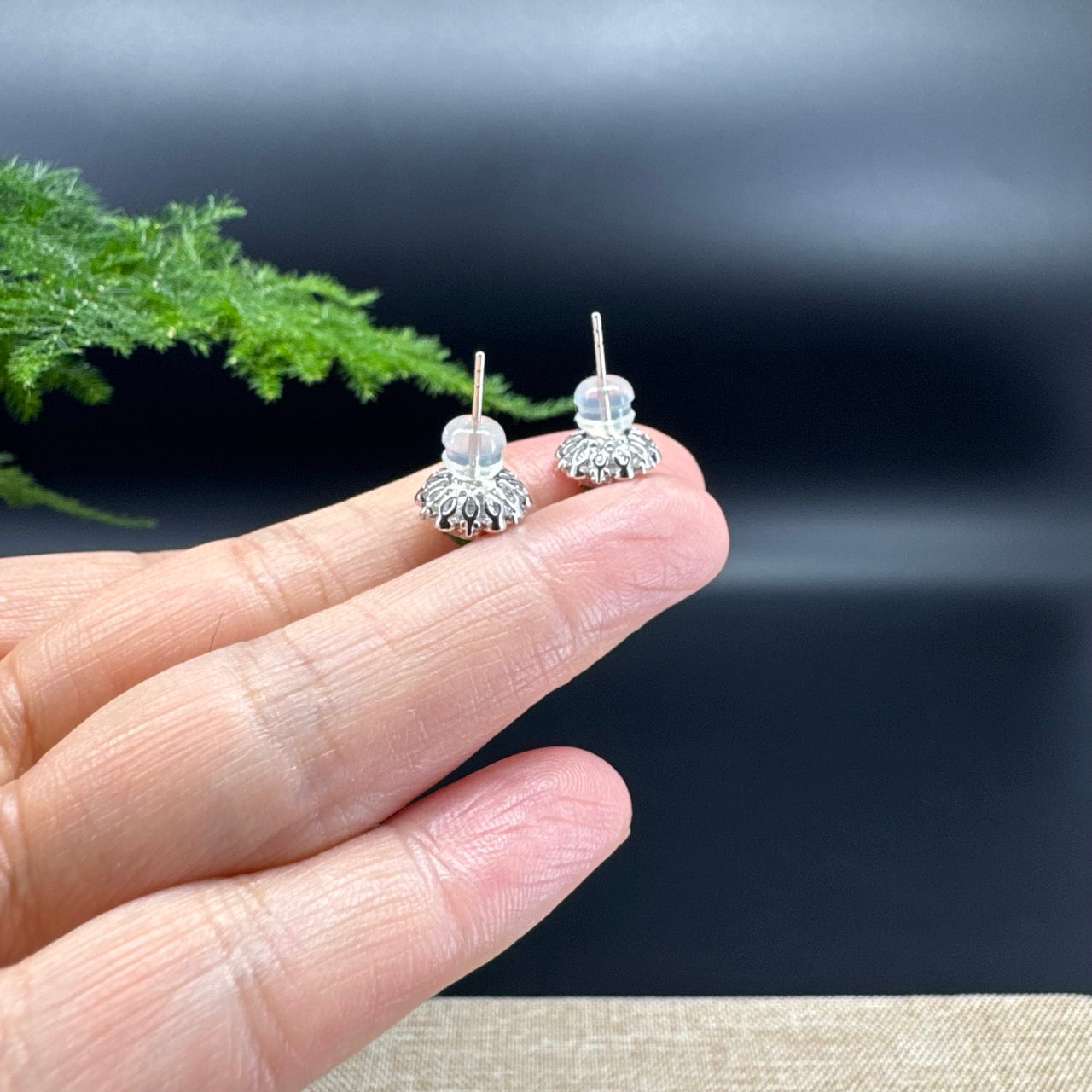 RealJade® 18k White Gold Imperial Green Jadeite Jade 'Daisy' Stud Earrings with Diamonds