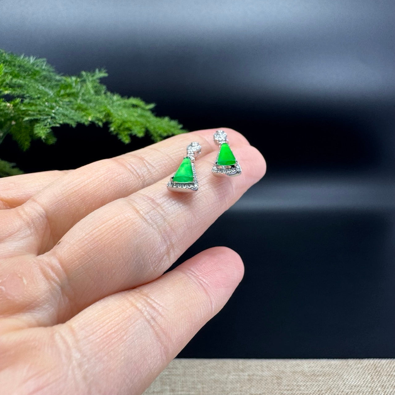 18k White Gold Genuine Imperial Green Jadeite Jade Earrings With Diamonds