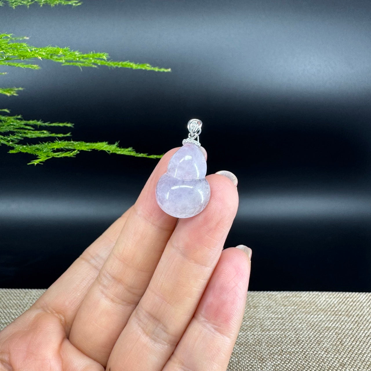 RealJade® Co. Genuine Lavender Jadeite Jade Good Luck Hulu Bottle Gourd Necklace With 18K White Gold Bail