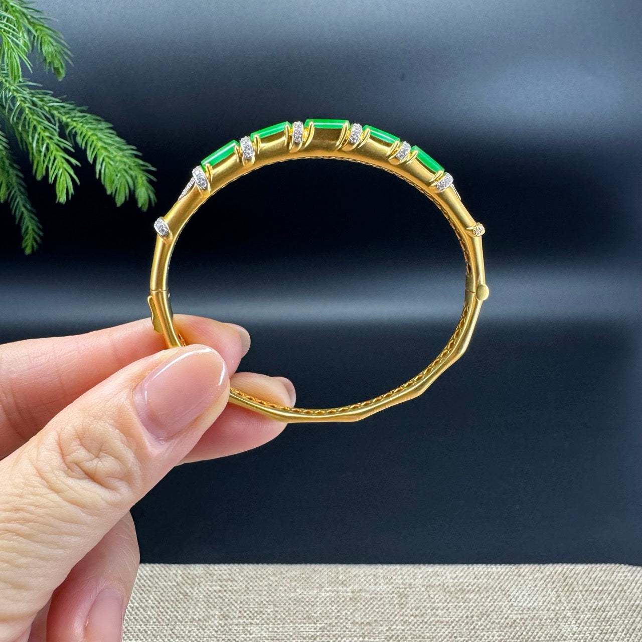 RealJade Luxury 18K Yellow Gold Genuine Green Jadeite Jade Bamboo Bangle