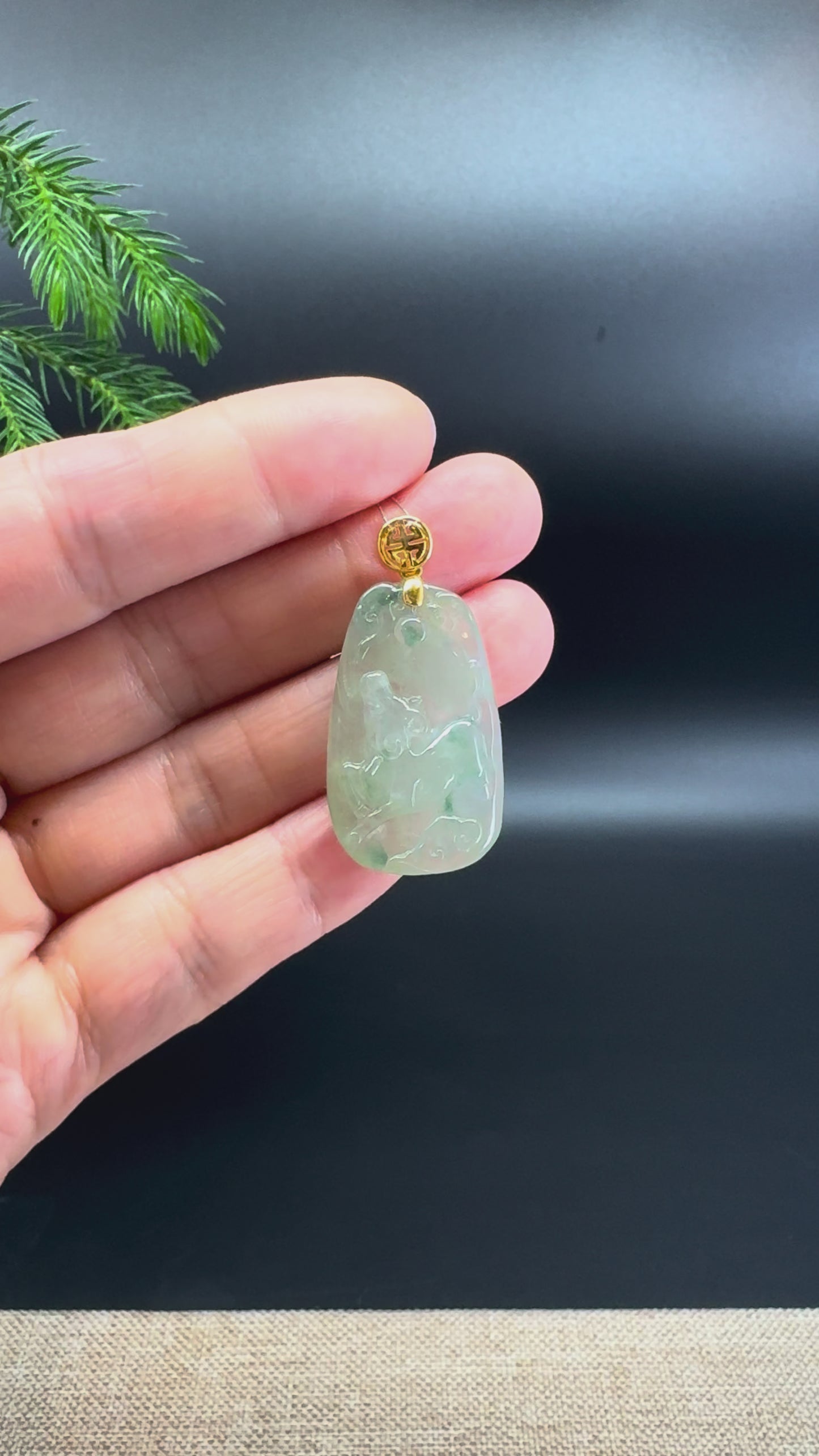Load and play video in Gallery viewer, RealJade® co.: 18k Yellow Gold Natural Icy Green Jadeite Jade Ox Pendant Necklace
