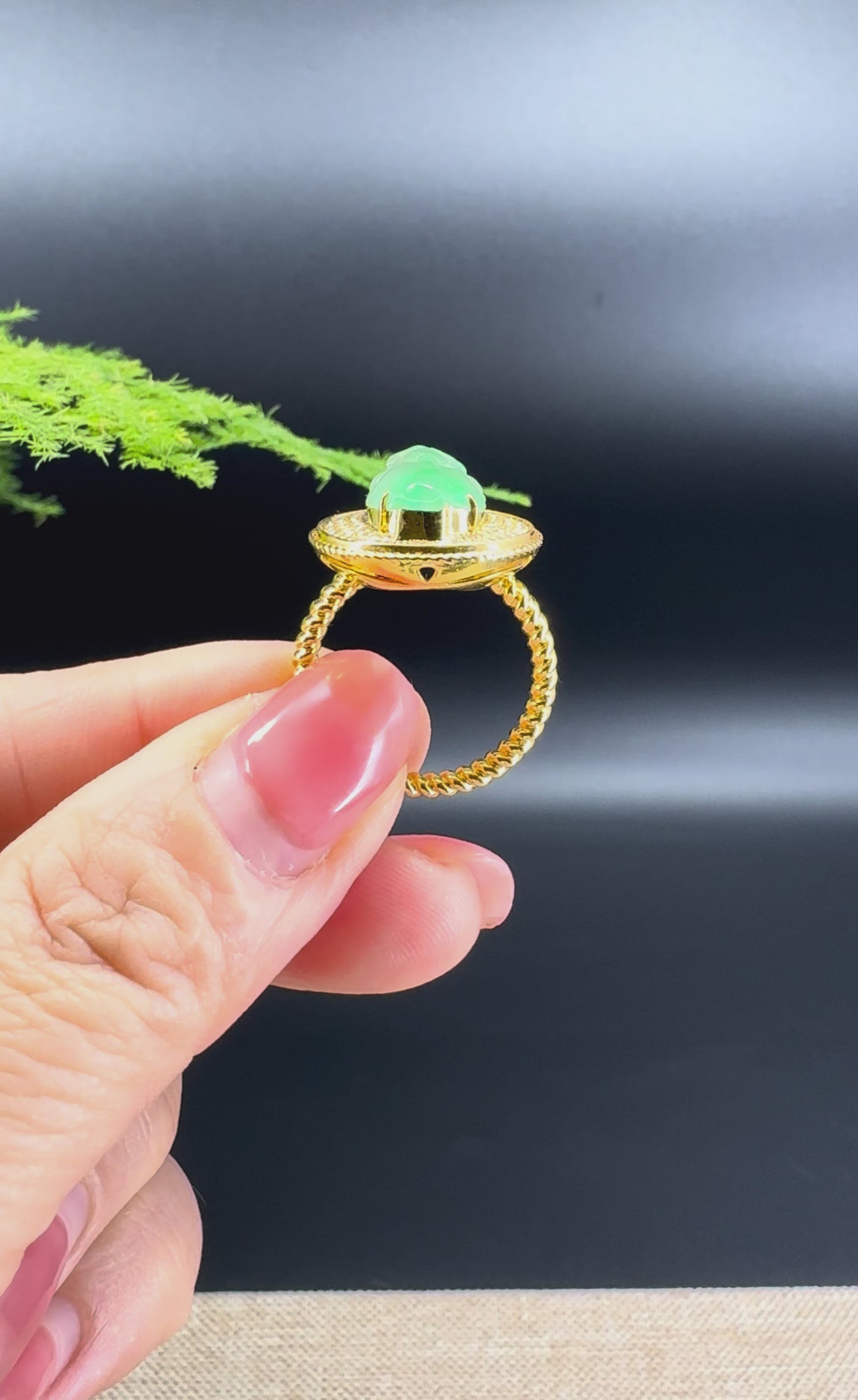 Load and play video in Gallery viewer, RealJade® &amp;quot;Signature Signet&amp;quot; 18K Yellow Gold Icy Green Jadeite Jade Diamonds Triangular Toad Ring
