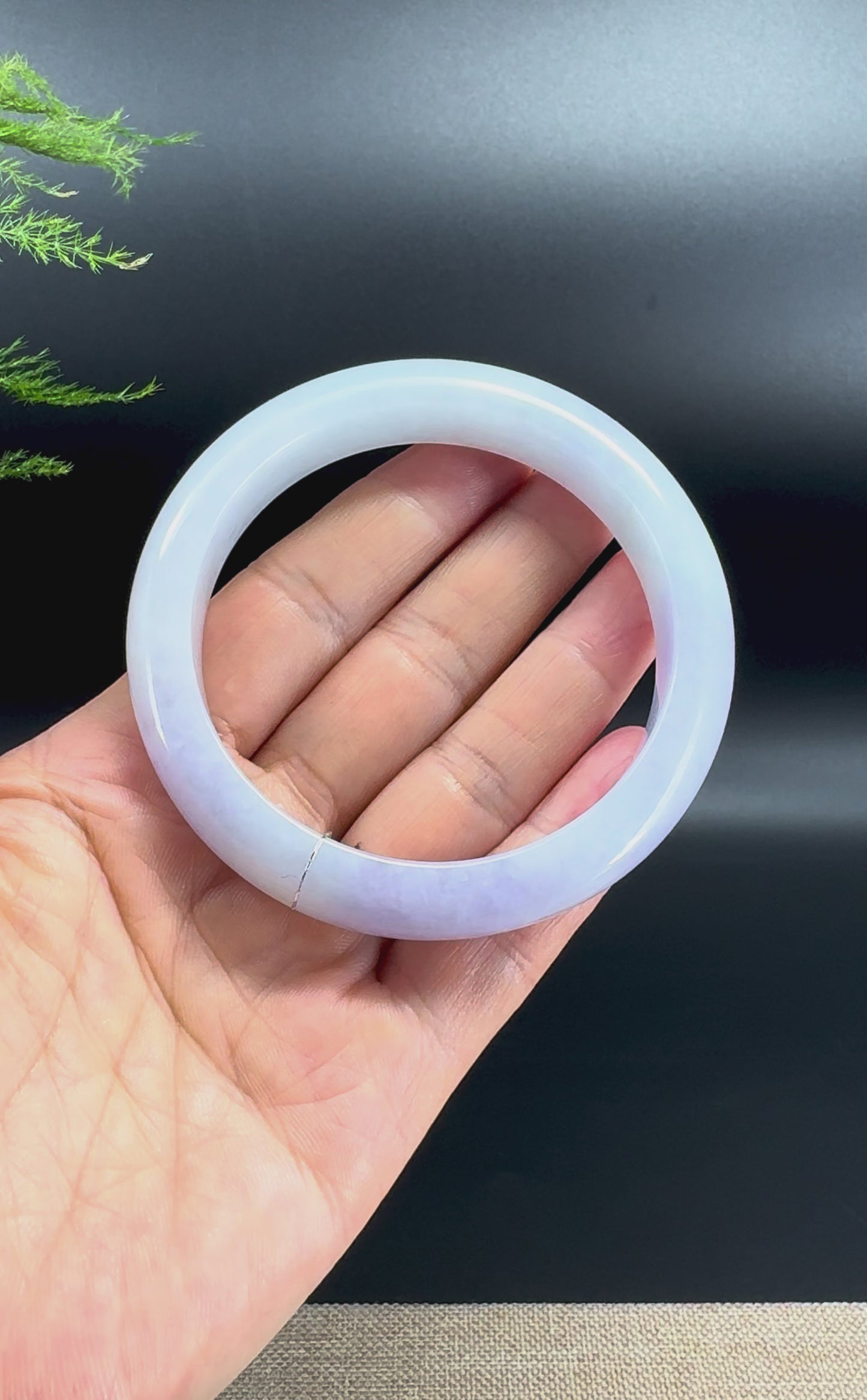 Load and play video in Gallery viewer, Genuine Burmese Lavender Jade Jadeite Bangle Bracelet (60.7mm)

