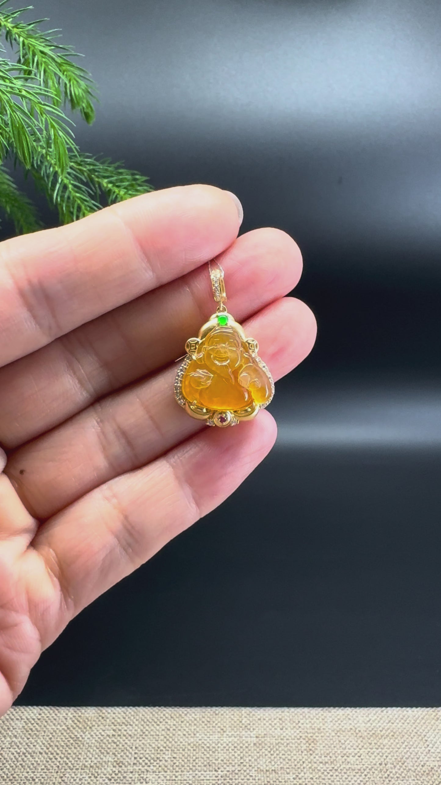 Load and play video in Gallery viewer, 18K Yellow Gold Burmese Honey Yellow Jadeite Jade Money Saint Pendant with Diamonds
