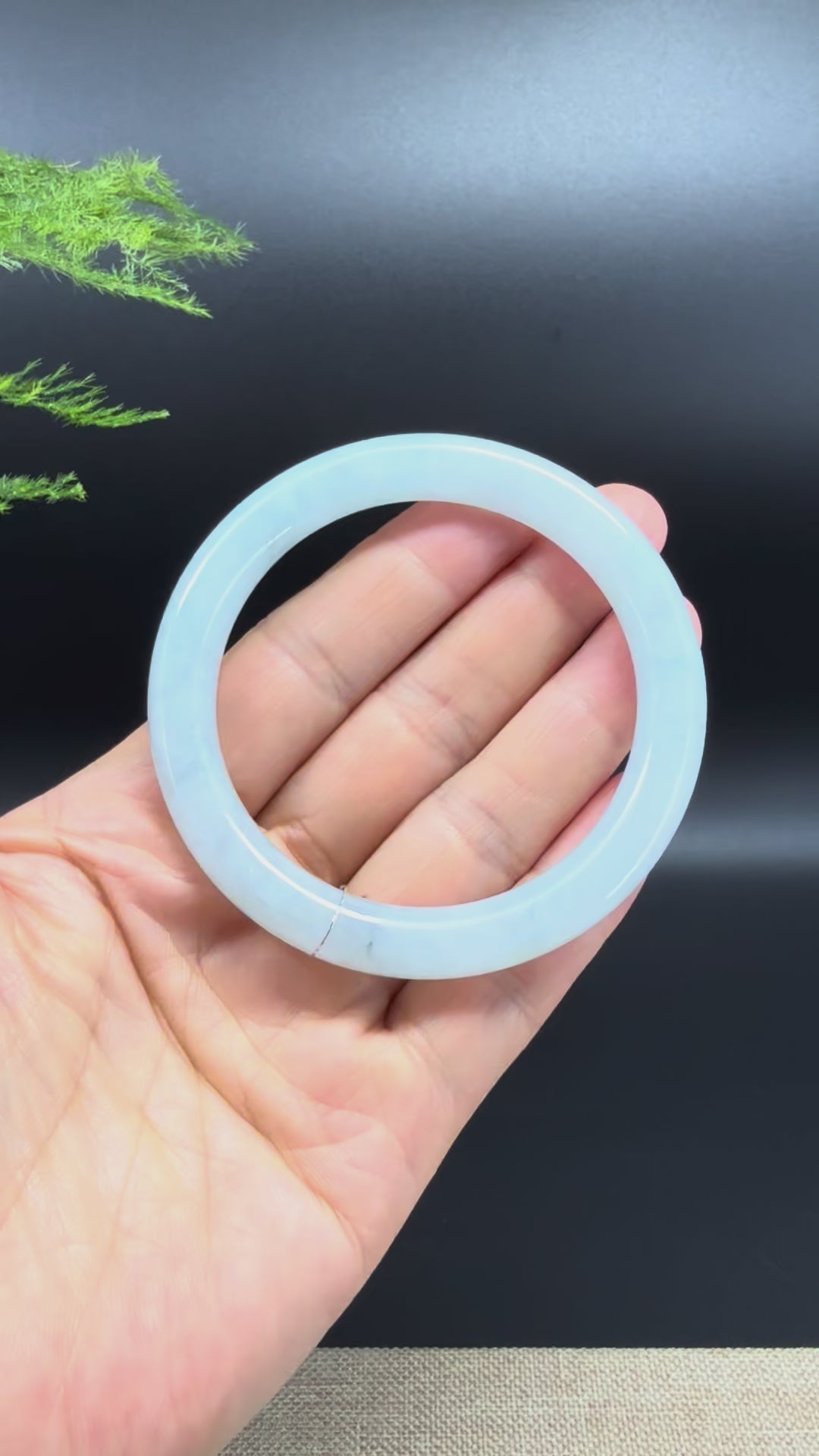 Load and play video in Gallery viewer, Genuine Burmese Icy Green Jade Jadeite Bangle Bracelet ( 55.3mm )
