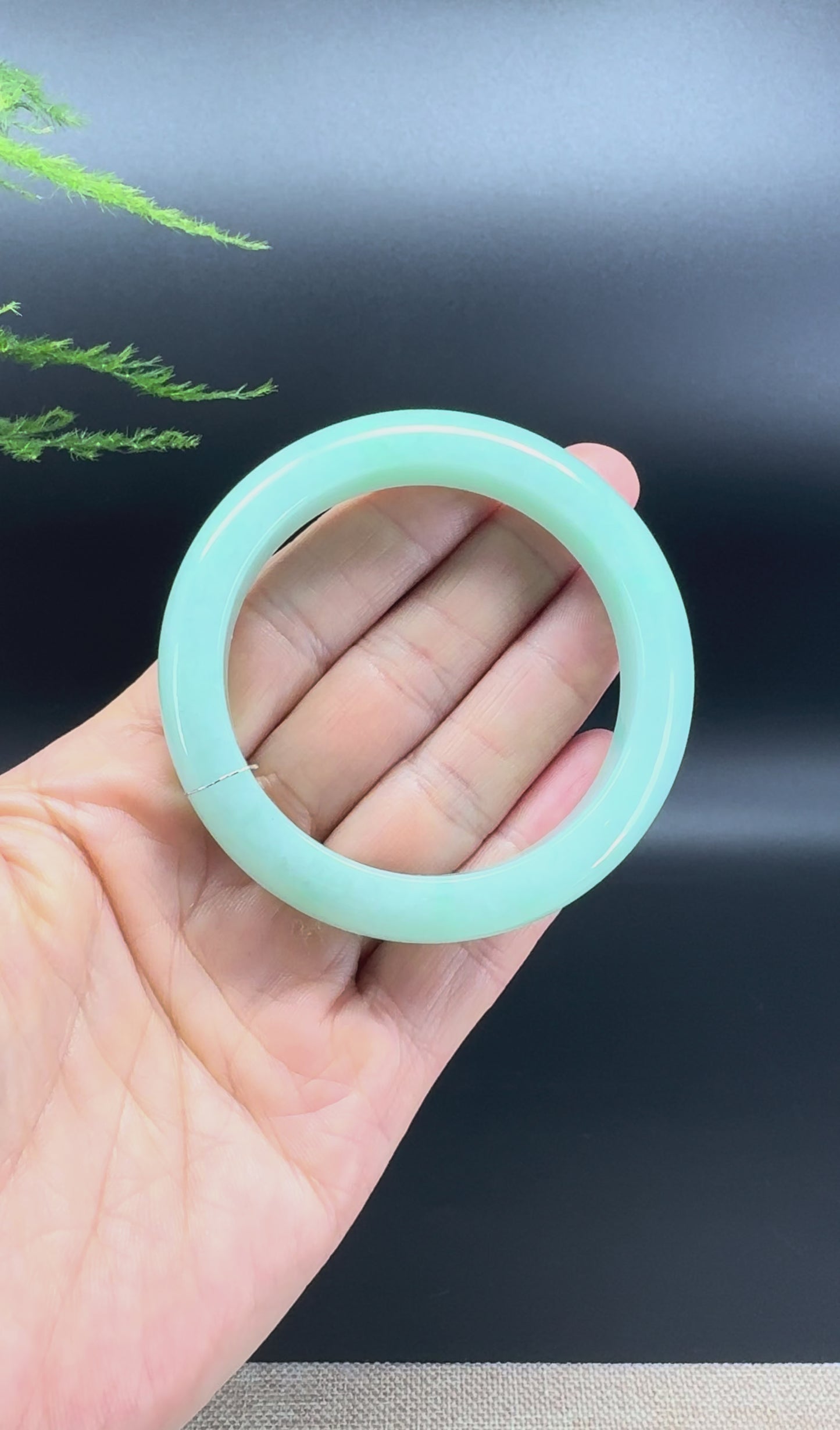 Load and play video in Gallery viewer, Genuine Burmese Icy Green Jade Jadeite Bangle Bracelet (53.2mm)
