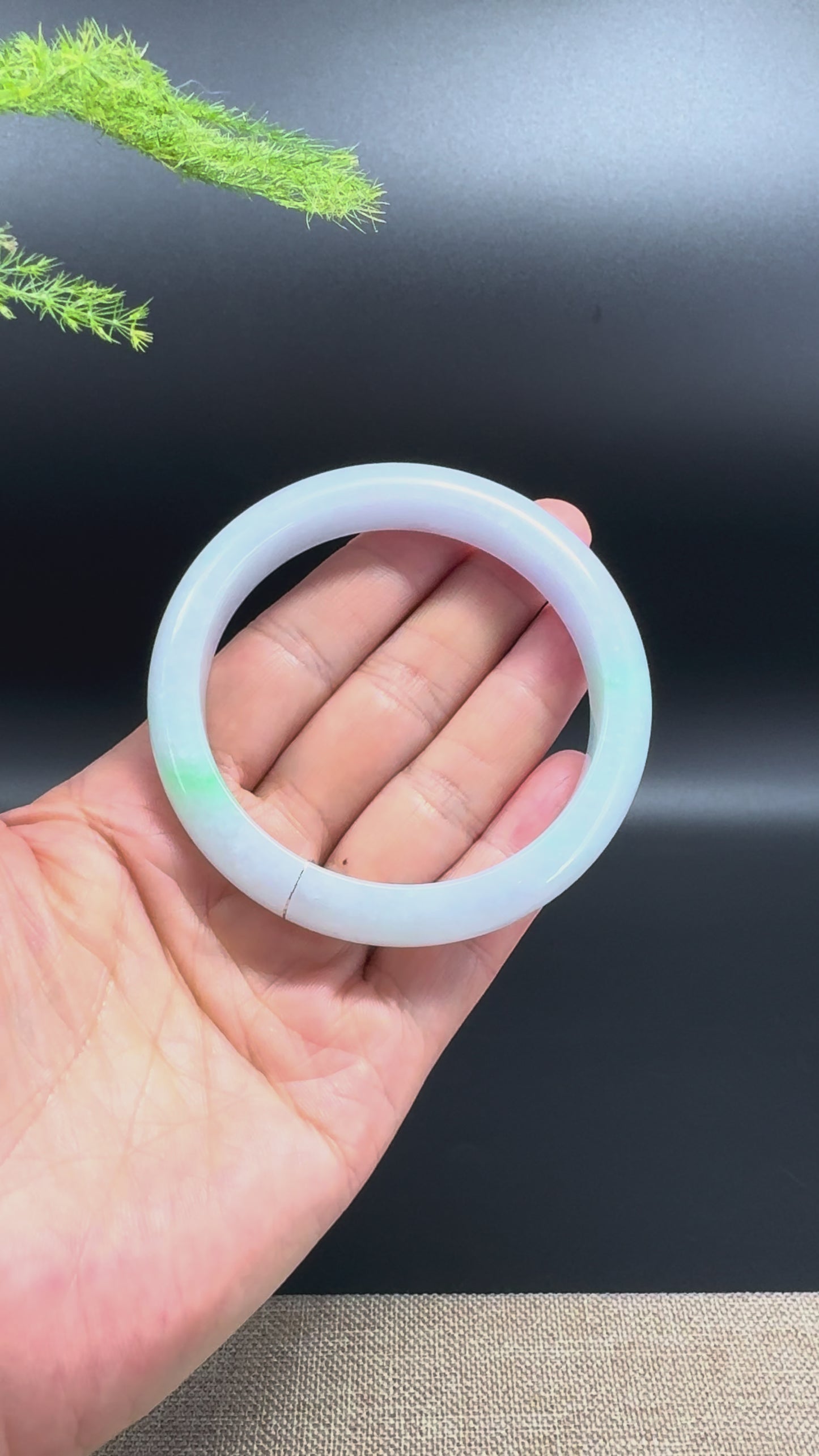 Load and play video in Gallery viewer, Genuine Burmese Icy Green Jadeite Jade Bangle Bracelet ( 59.8mm )
