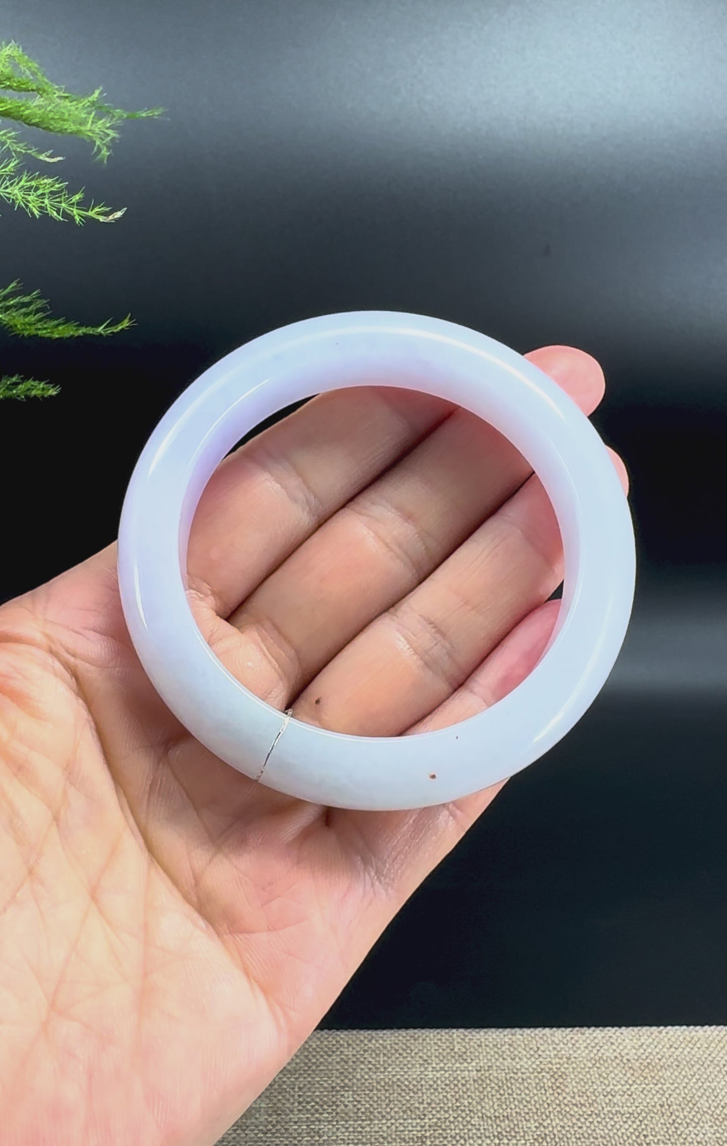 Load and play video in Gallery viewer, Genuine Burmese Lavender Jade Jadeite Bangle Bracelet (55.7mm)
