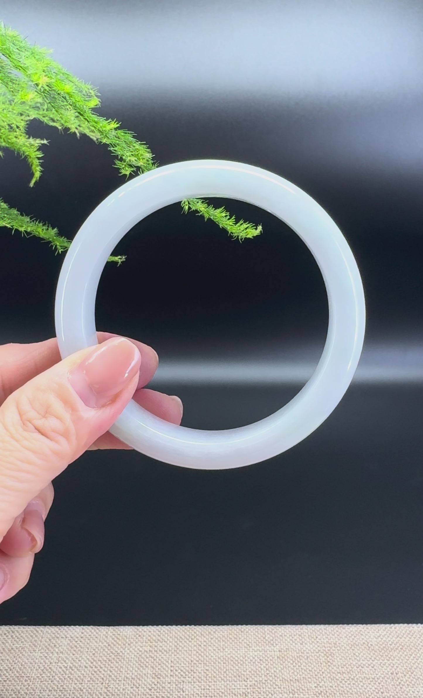 Load and play video in Gallery viewer, Genuine Burmese Lavender Green Jade Jadeite Bangle Bracelet ( 58.7mm )
