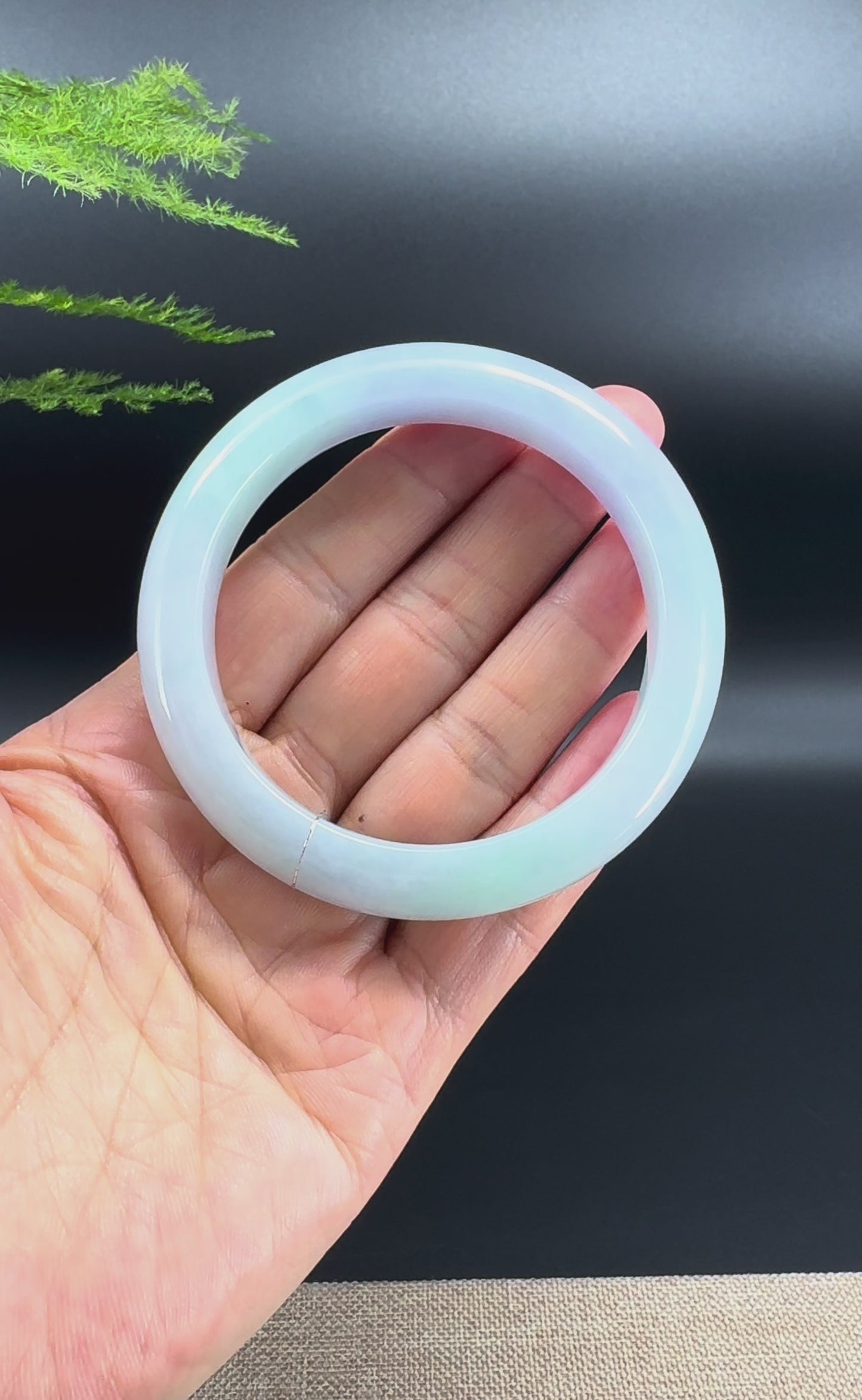 Load and play video in Gallery viewer, Genuine Burmese Lavender Green  Jade Jadeite Bangle Bracelet ( 57.8mm )
