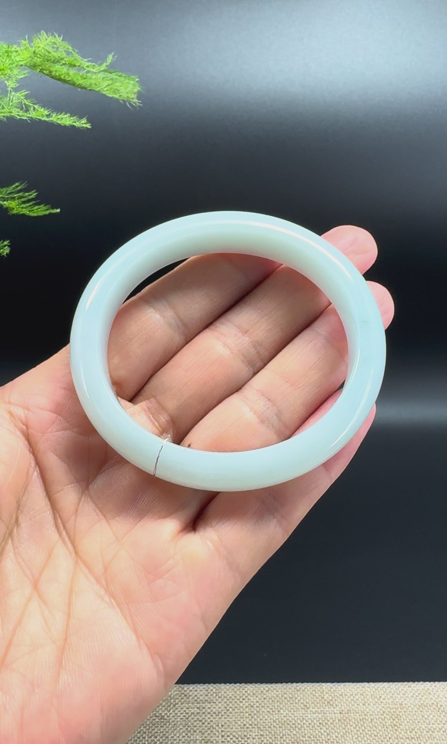 Load and play video in Gallery viewer, Genuine Burmese Icy Green Jade Jadeite Bangle Bracelet ( 54.1/49.5 )
