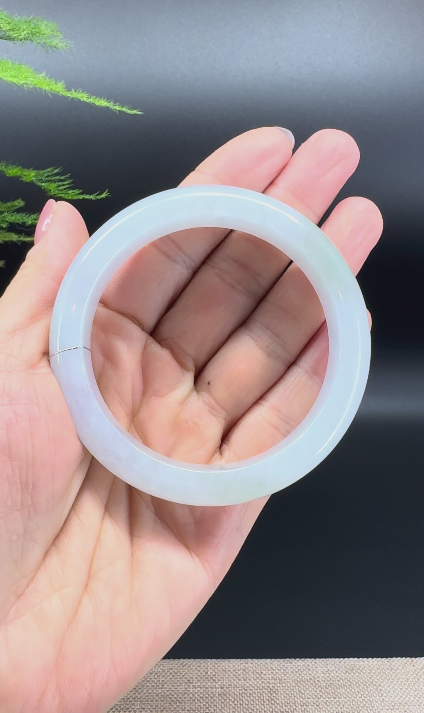 Load and play video in Gallery viewer, Genuine Burmese Icy Green Jade Jadeite Bangle Bracelet ( 56.1mm )
