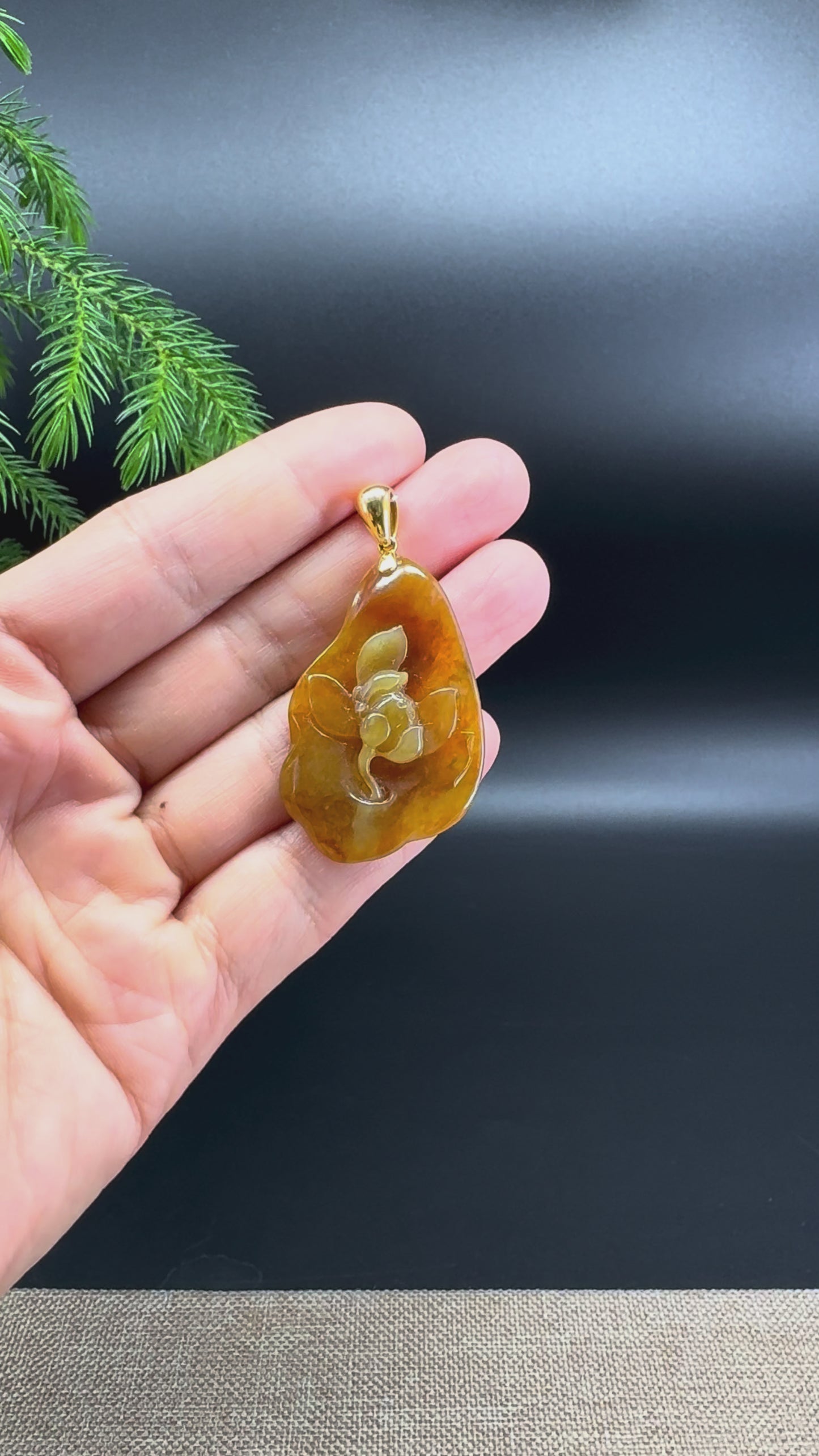 Natural 18K Yellow Gold Burmese Brown Yellow Jadeite Jade Lotus Flower Pendant