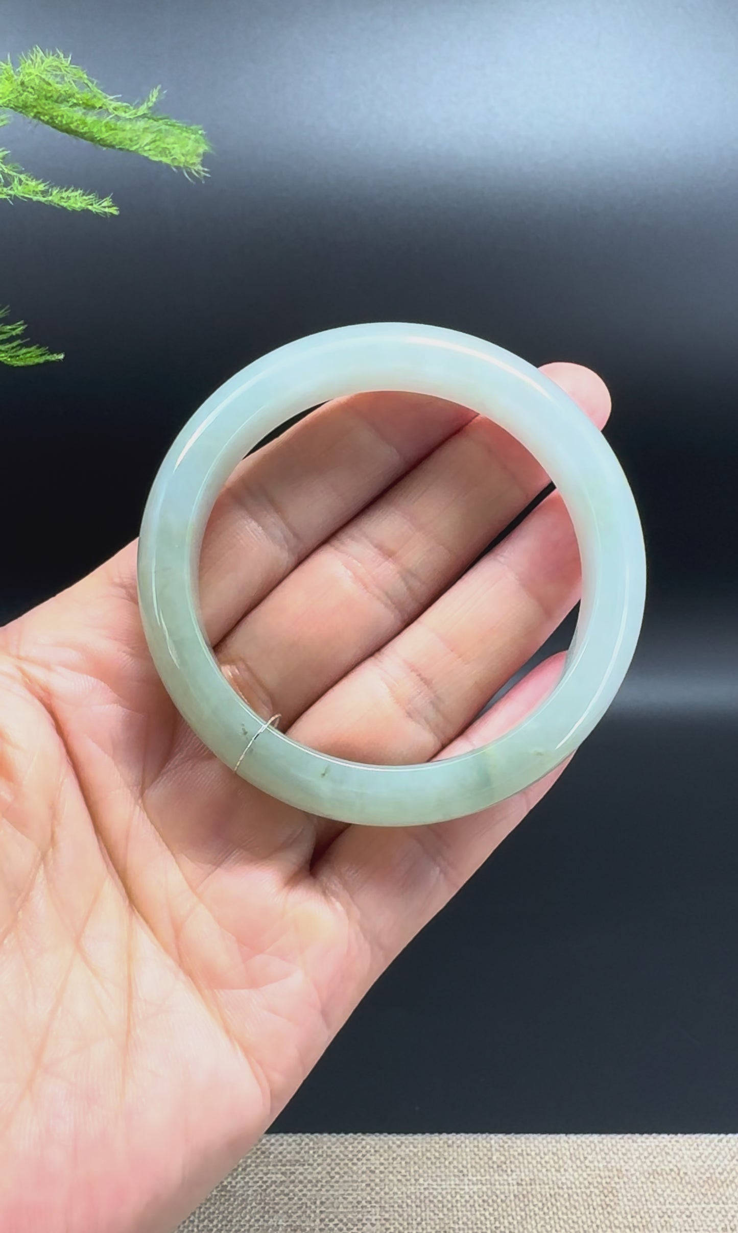Load and play video in Gallery viewer, Genuine Burmese Icy Green Jade Jadeite Bangle Bracelet ( 53.8mm )
