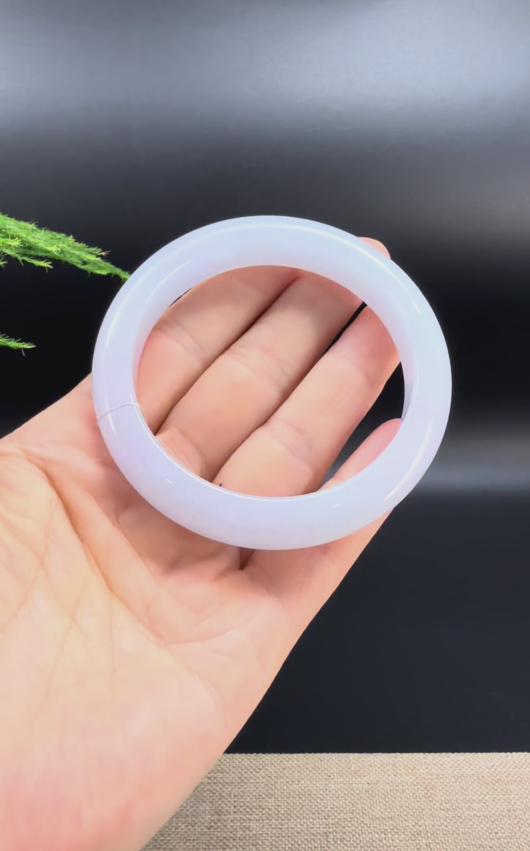 Load and play video in Gallery viewer, Genuine Burmese Lavender Green Jade Jadeite Bangle Bracelet ( 57.2mm )
