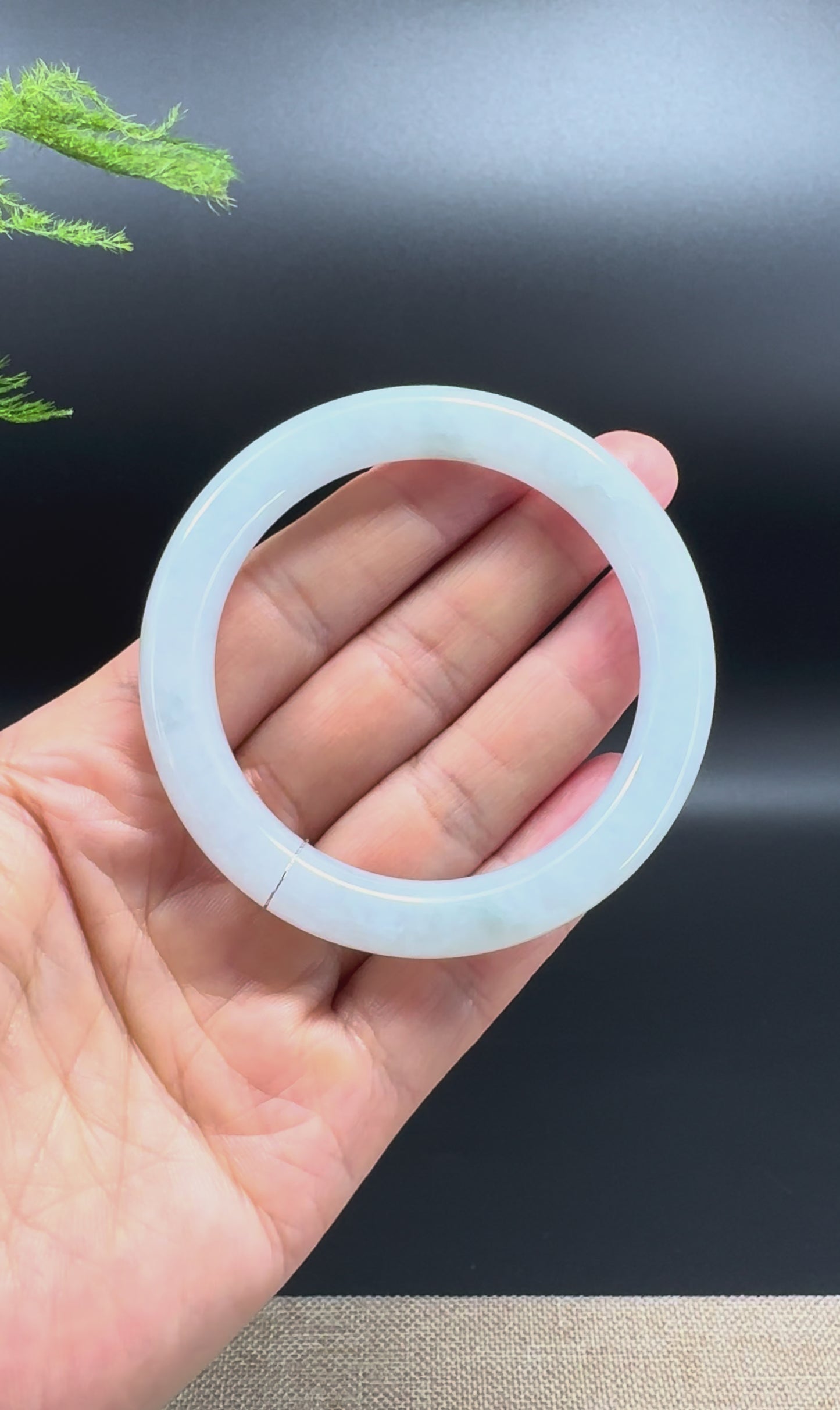 Load and play video in Gallery viewer, Genuine Burmese Icy Green Jade Jadeite Bangle Bracelet (53.2mm)
