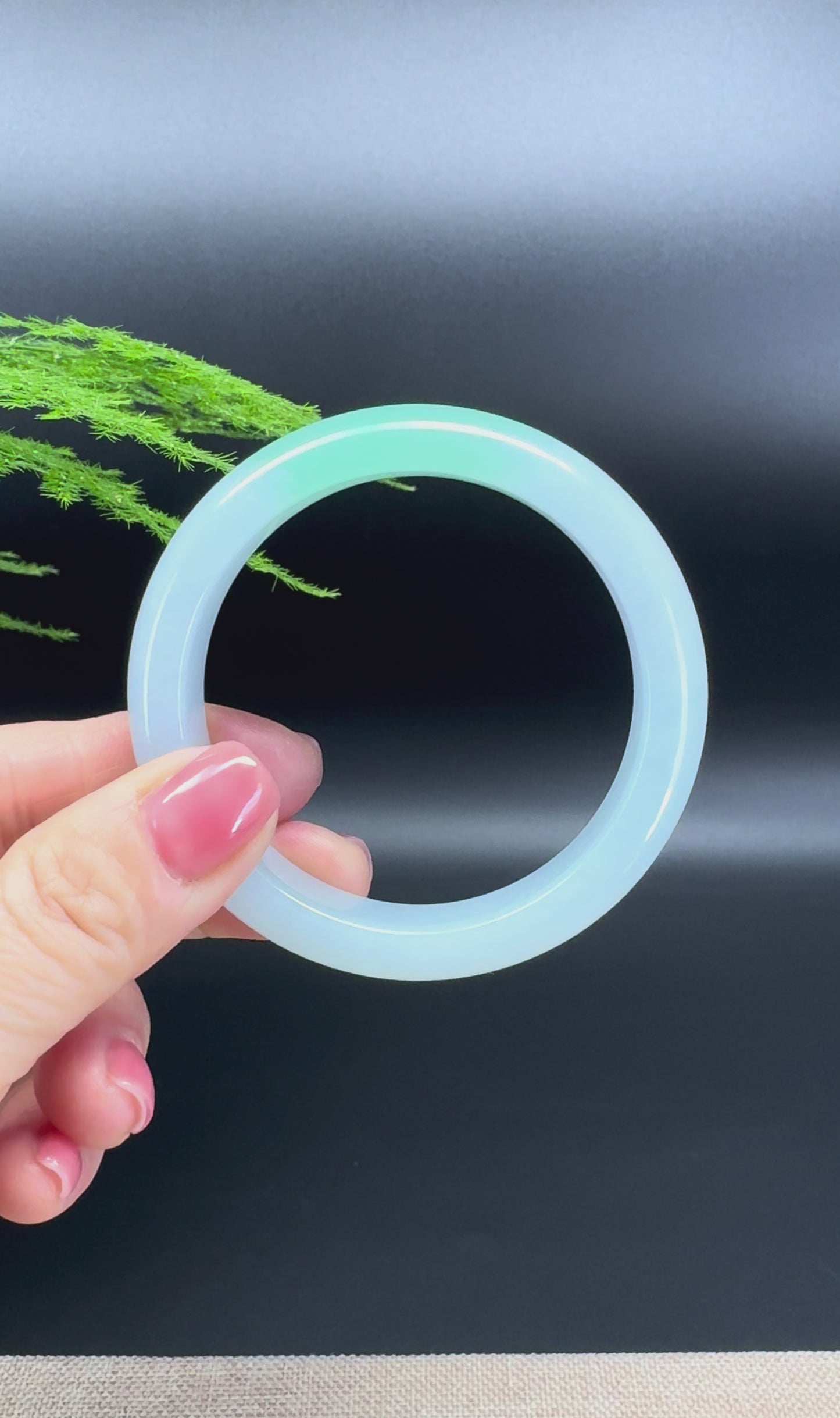 Load and play video in Gallery viewer, Genuine Burmese Icy Green Jade Jadeite Bangle Bracelet (55.1mm)
