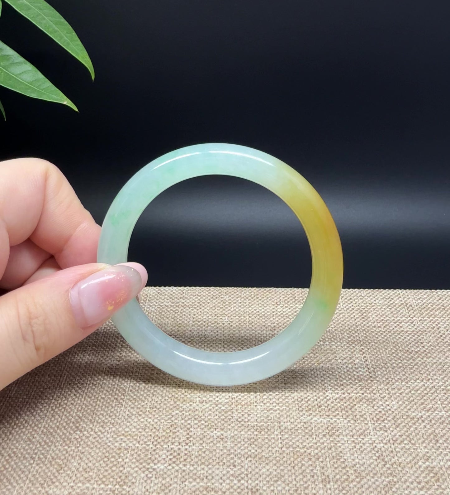 Load and play video in Gallery viewer, High end Genuine Burmese Icy Yellow Green Jade Jadeite Bangle Bracelet ( 50.8mm )
