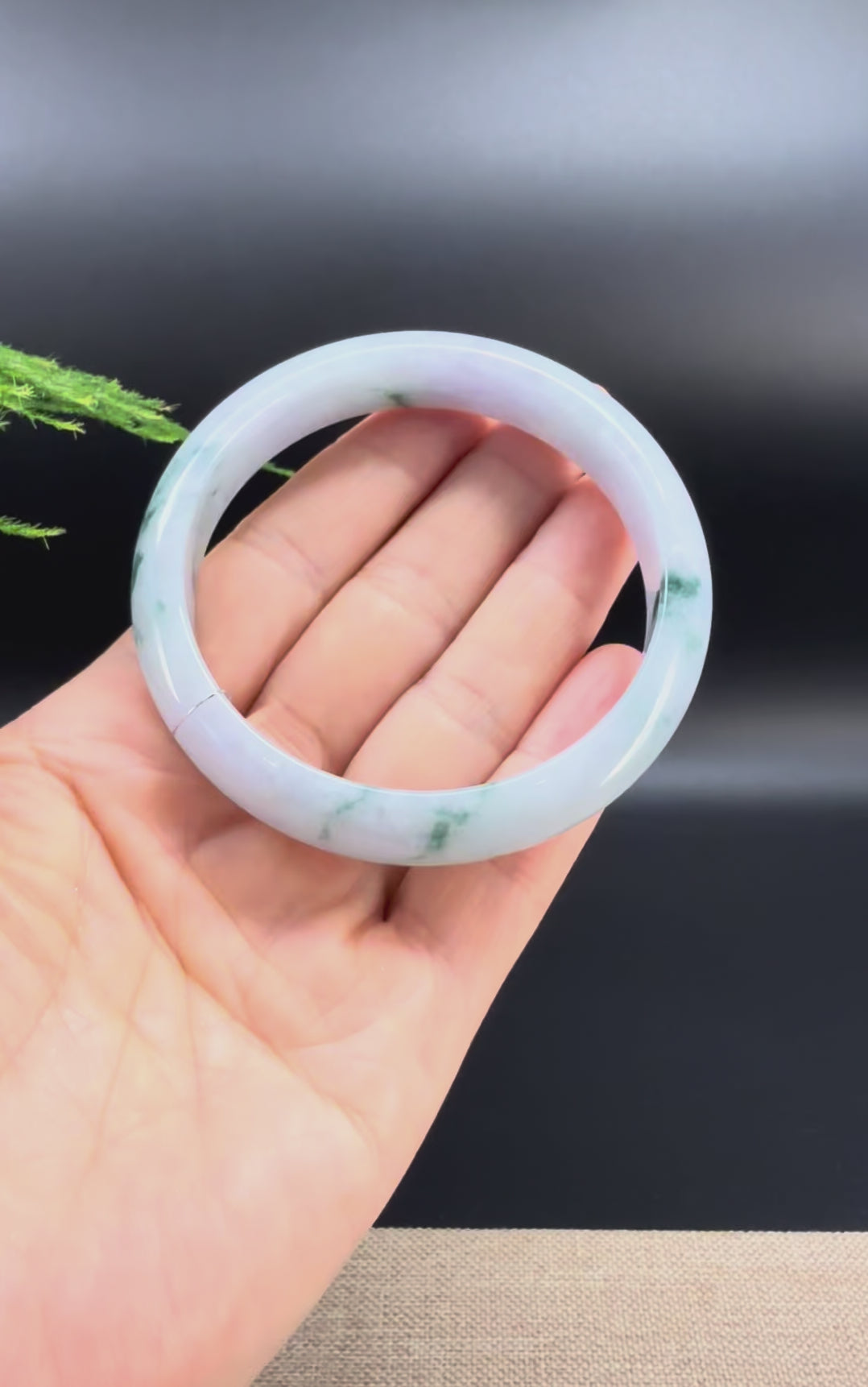 Load and play video in Gallery viewer, Genuine Burmese Lavender  Blue Jade Jadeite Bangle Bracelet ( 59.8mm )
