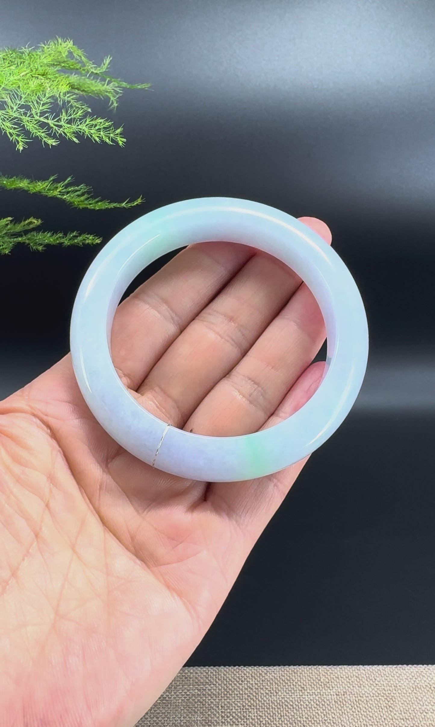 Load and play video in Gallery viewer, Genuine Burmese Lavender Green Jade Jadeite Bangle Bracelet ( 56.8mm )
