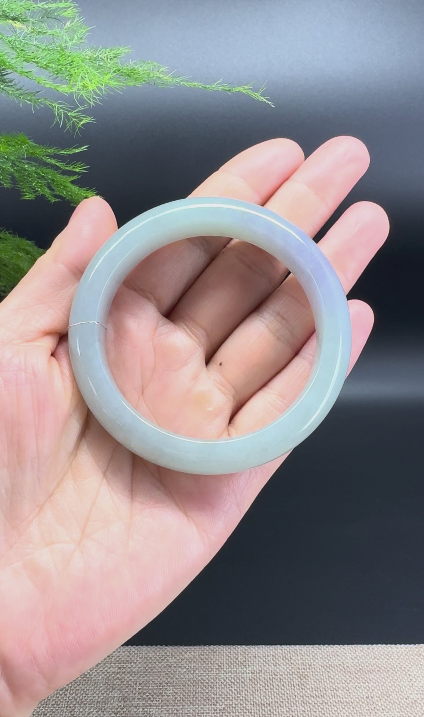 Load and play video in Gallery viewer, Genuine Burmese Lavender Green Jade Jadeite Bangle Bracelet (53.6mm)

