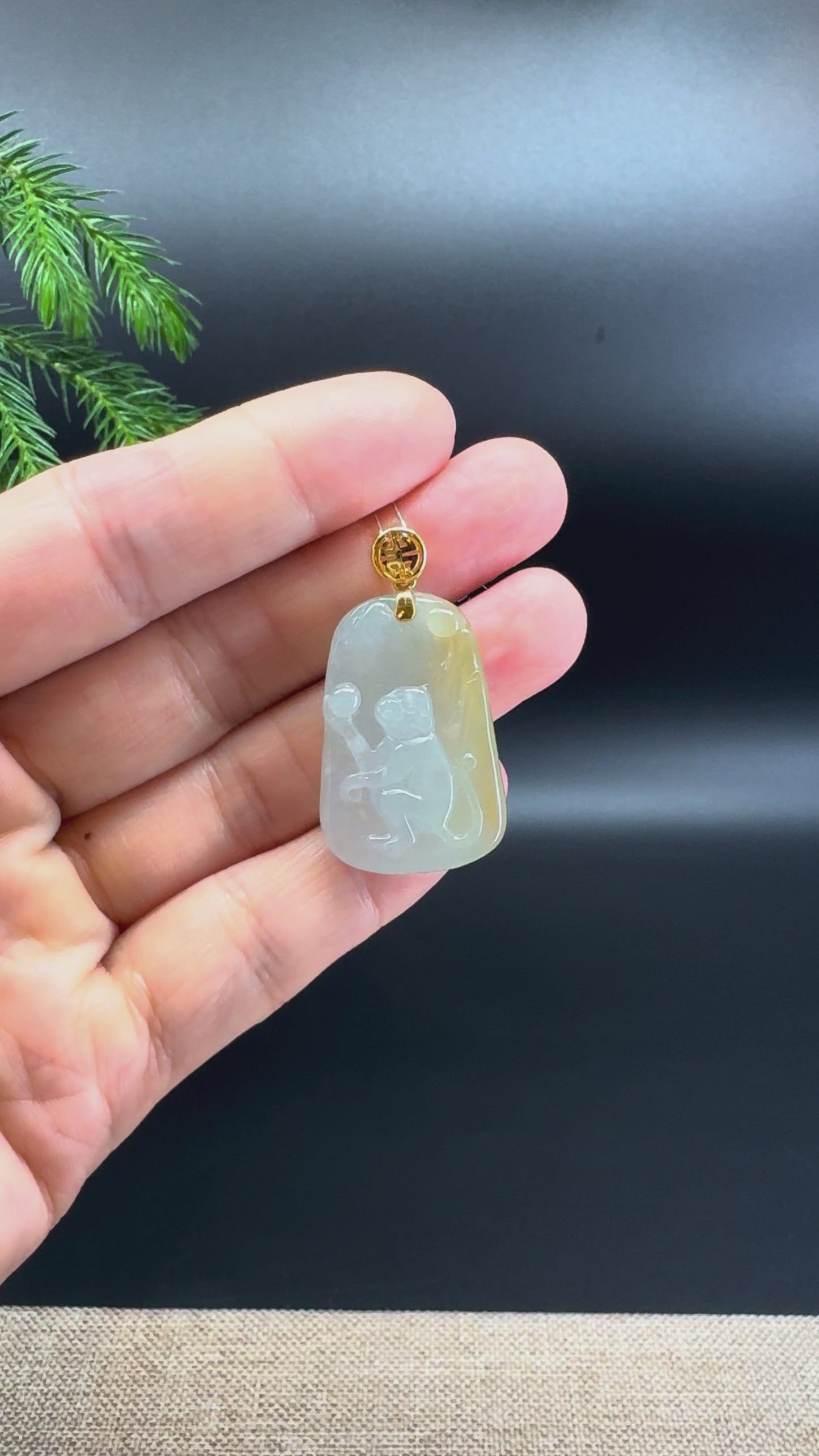 Load and play video in Gallery viewer, RealJade® co.: 18k Yellow Gold Natural Yellow Green Jadeite Jade Monkey Pendant Necklace

