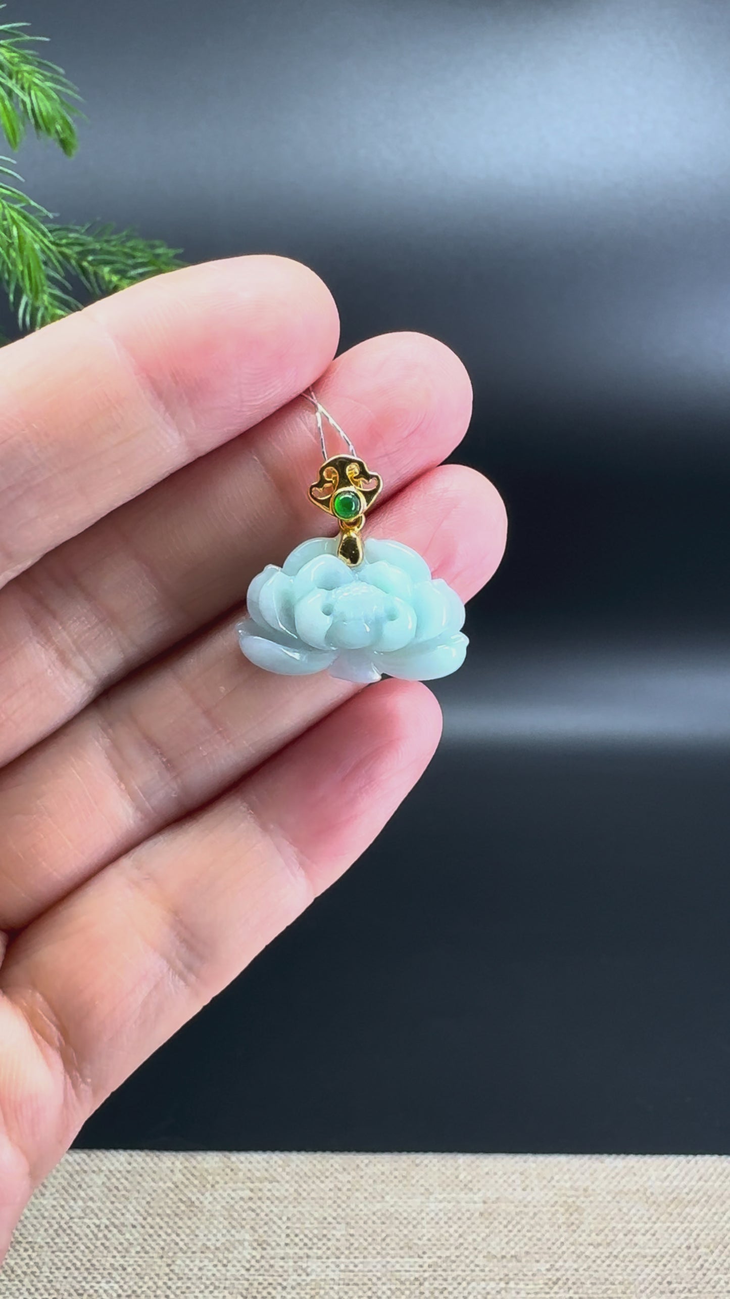 Natural 18K Yellow Gold Burmese Iight Blue Jadeite Jade Lotus Flower Pendant