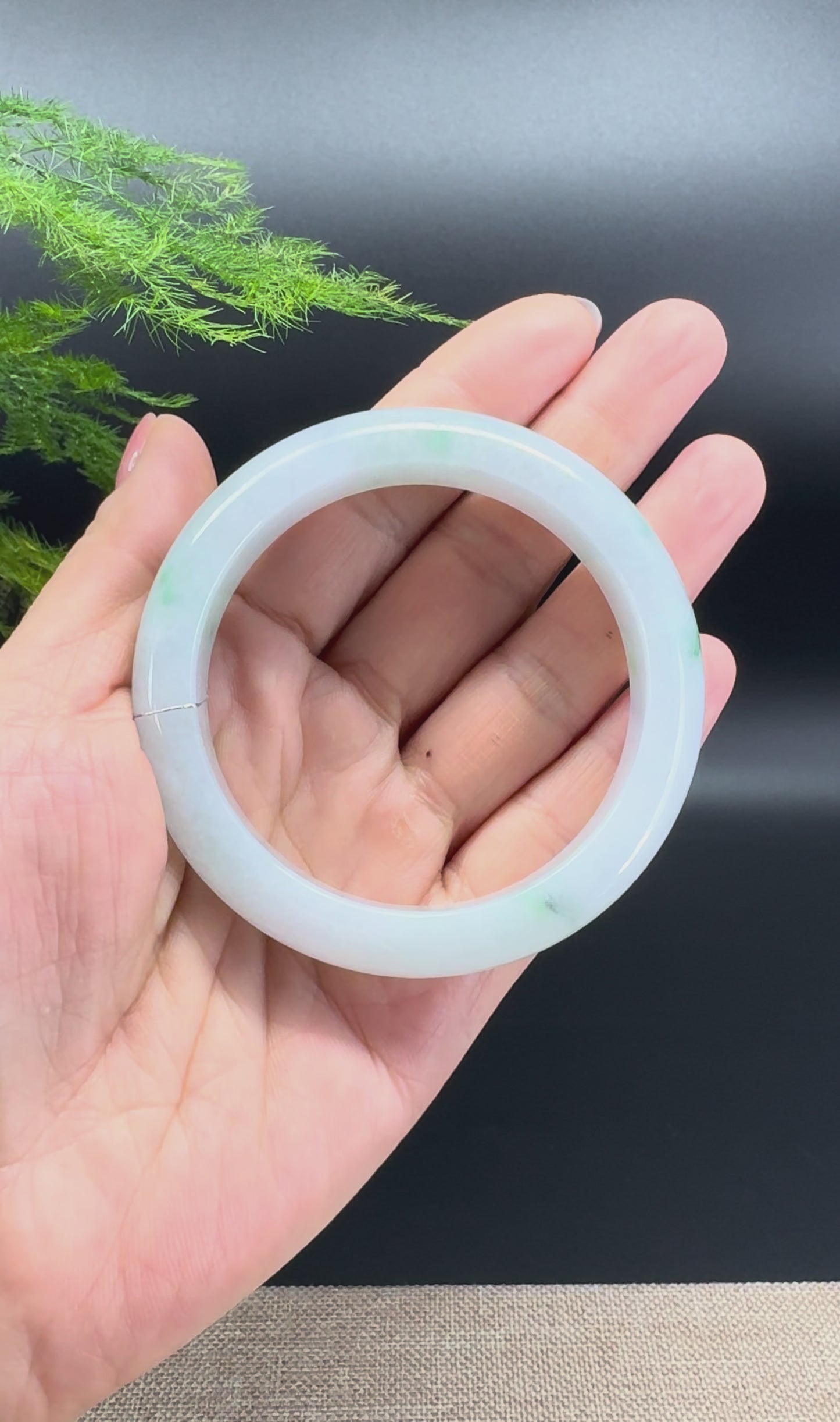 Load and play video in Gallery viewer, Genuine Burmese Icy Green Jade Jadeite Bangle Bracelet ( 55.6mm )
