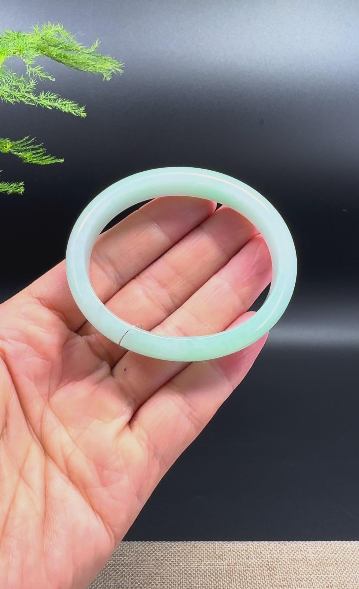 Load and play video in Gallery viewer, Genuine Burmese Green Jade Jadeite Bangle Bracelet ( 54*45mm )
