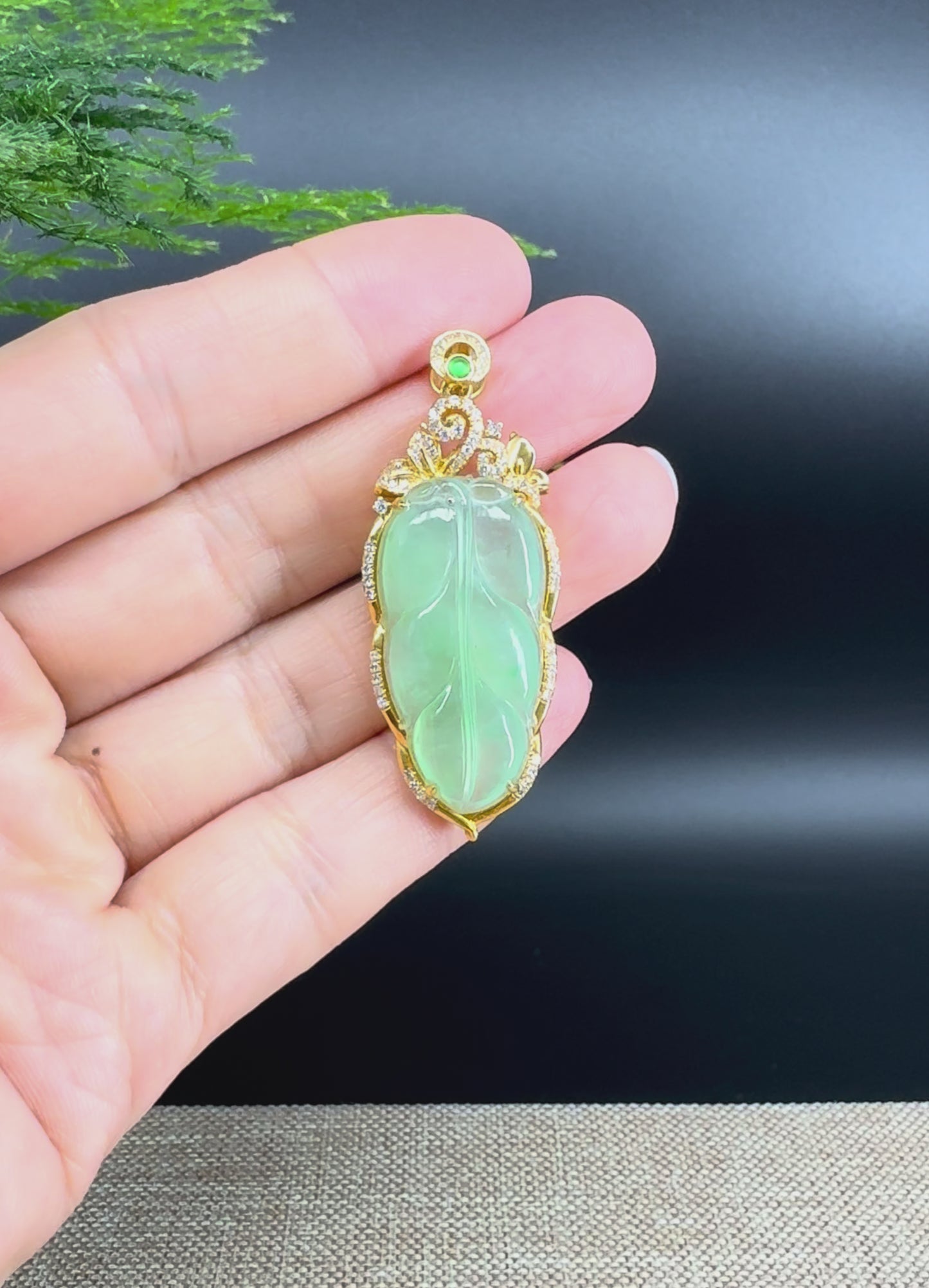 High end genuine Green Jadeite Jade Jin Zhi Yu Ye (Leaf) Necklace With Yellow Gold Diamond Bail