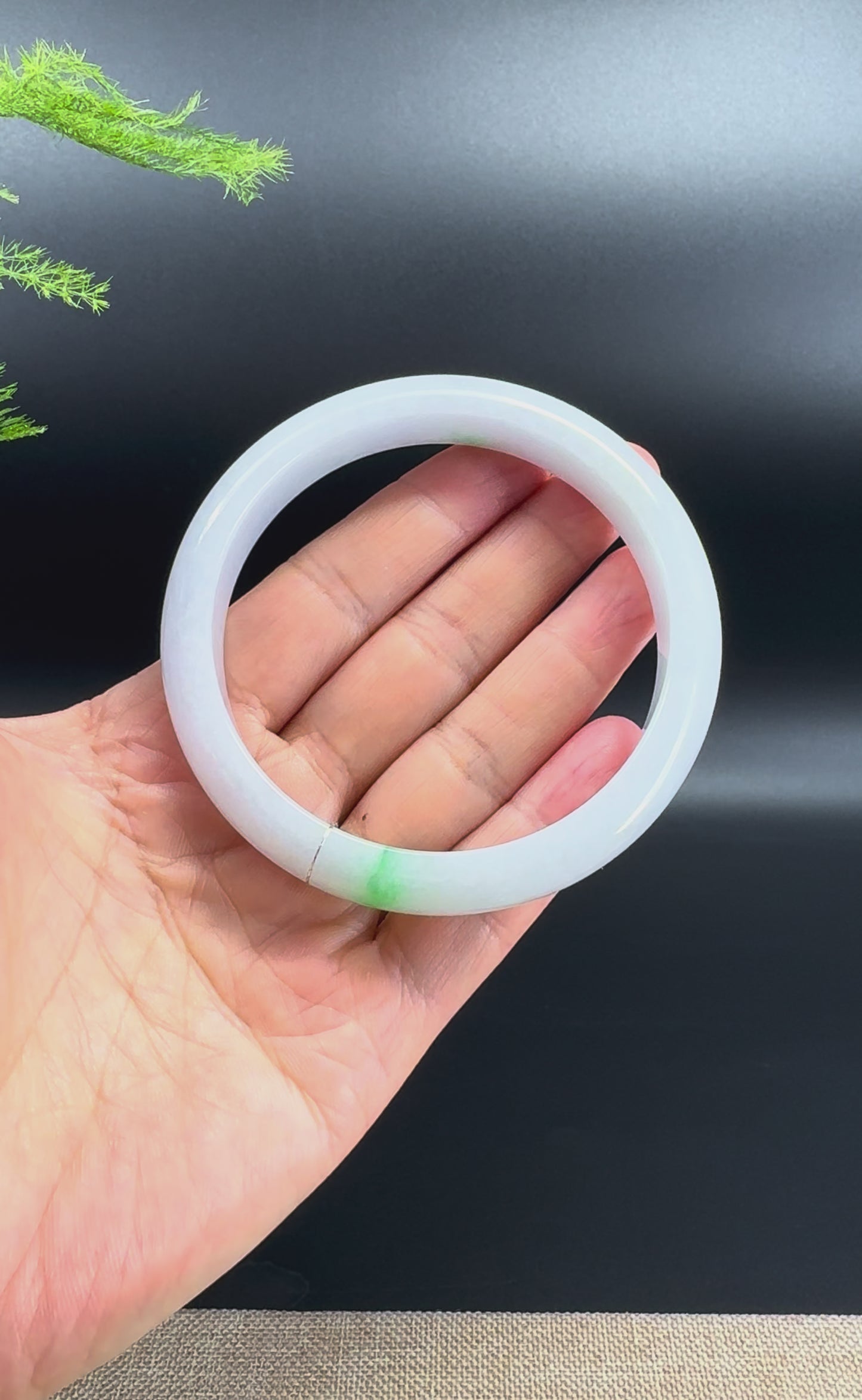 Load and play video in Gallery viewer, Genuine Burmese White Green Jadeite Jade Bangle Bracelet (64.8mm)
