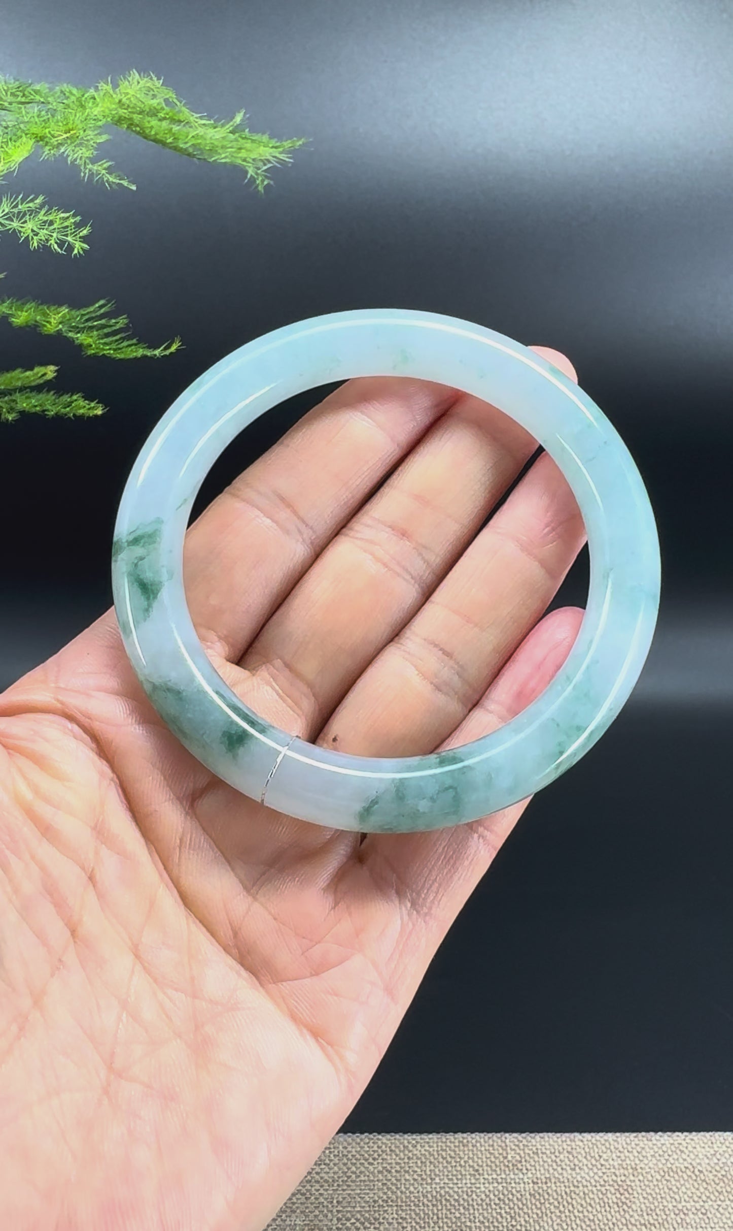 Load and play video in Gallery viewer, Genuine Burmese Icy Blue Jadeite Jade Bangle Bracelet ( 59.4mm )
