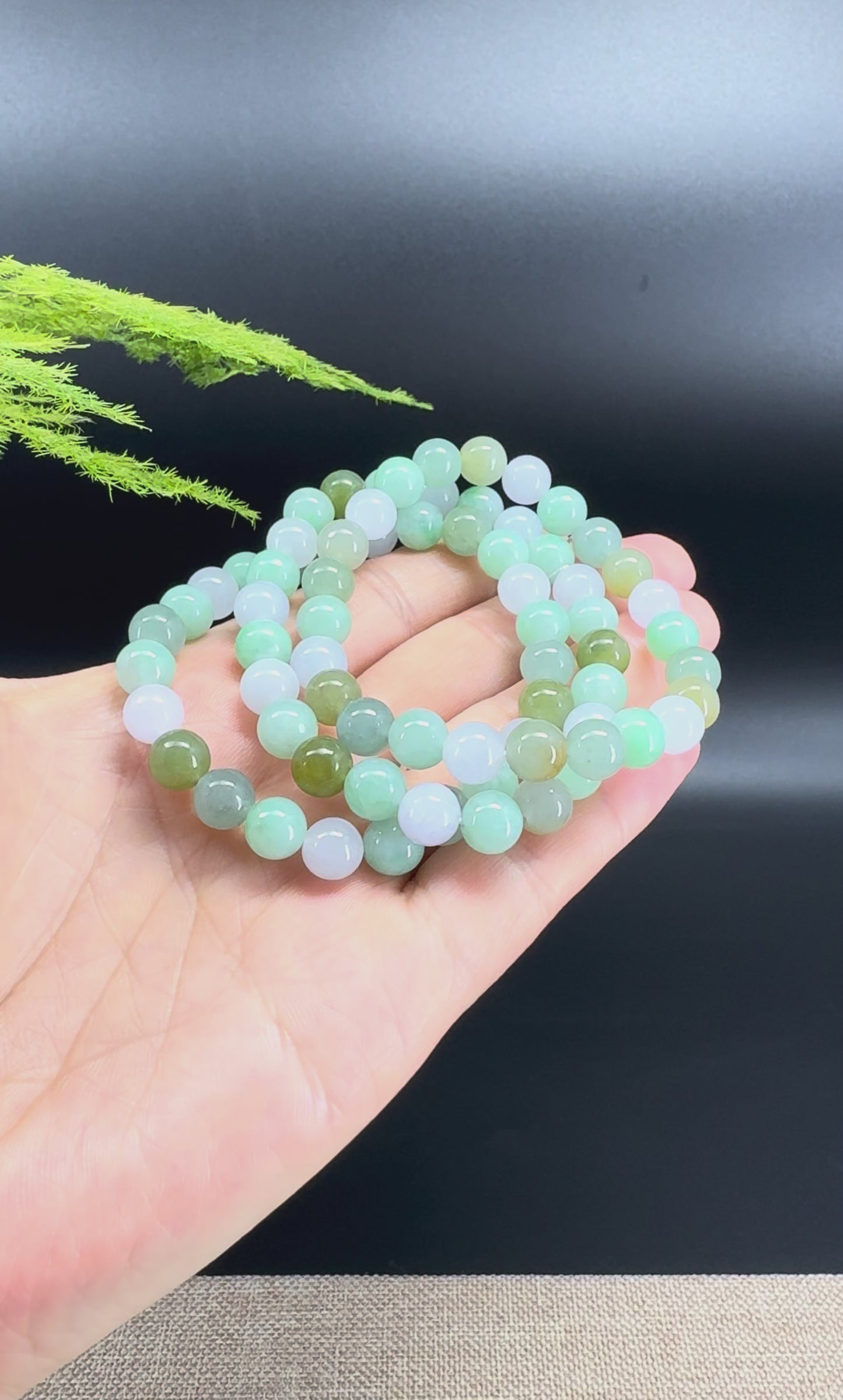 Load and play video in Gallery viewer, RealJade® Co. Genuine Jadeite Jade Round Multi-Green Beads Bracelet (8mm)

