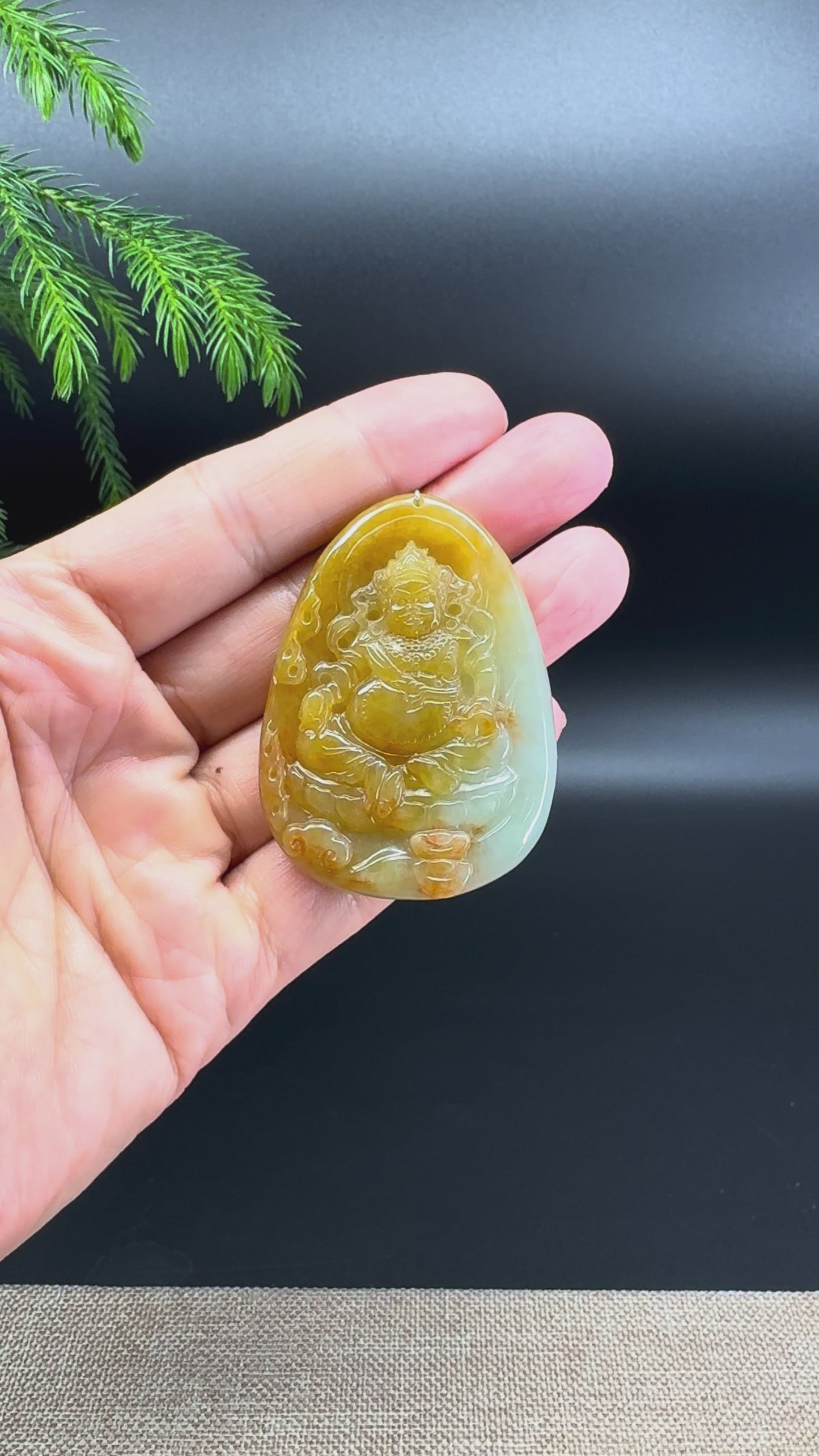 Load and play video in Gallery viewer, RealJade® Co. Genuine Yellow Green Jadeite Jade Caishen Pendant Necklace
