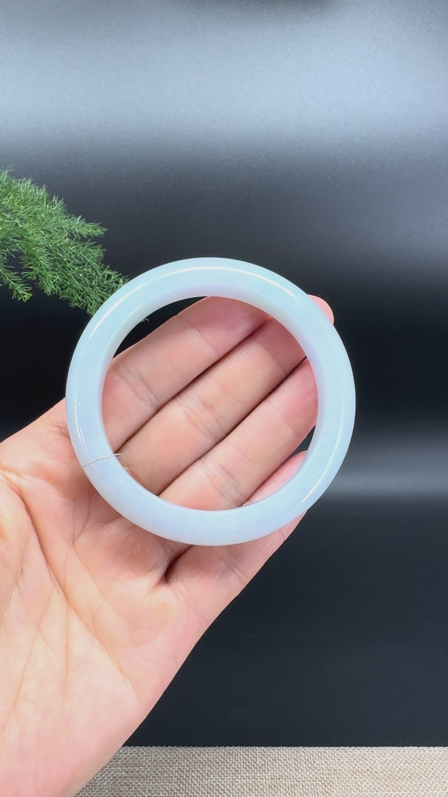 Load and play video in Gallery viewer, Genuine Burmese Lavender  Jade Jadeite Bangle Bracelet ( 54.5mm )
