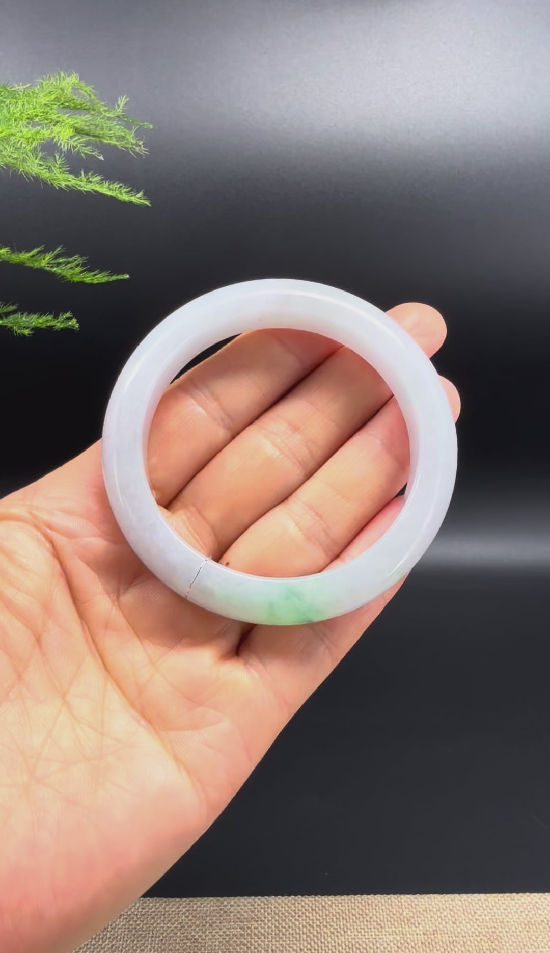 Load and play video in Gallery viewer, Genuine Burmese Icy Green Jade Jadeite Bangle Bracelet ( 53.4mm )
