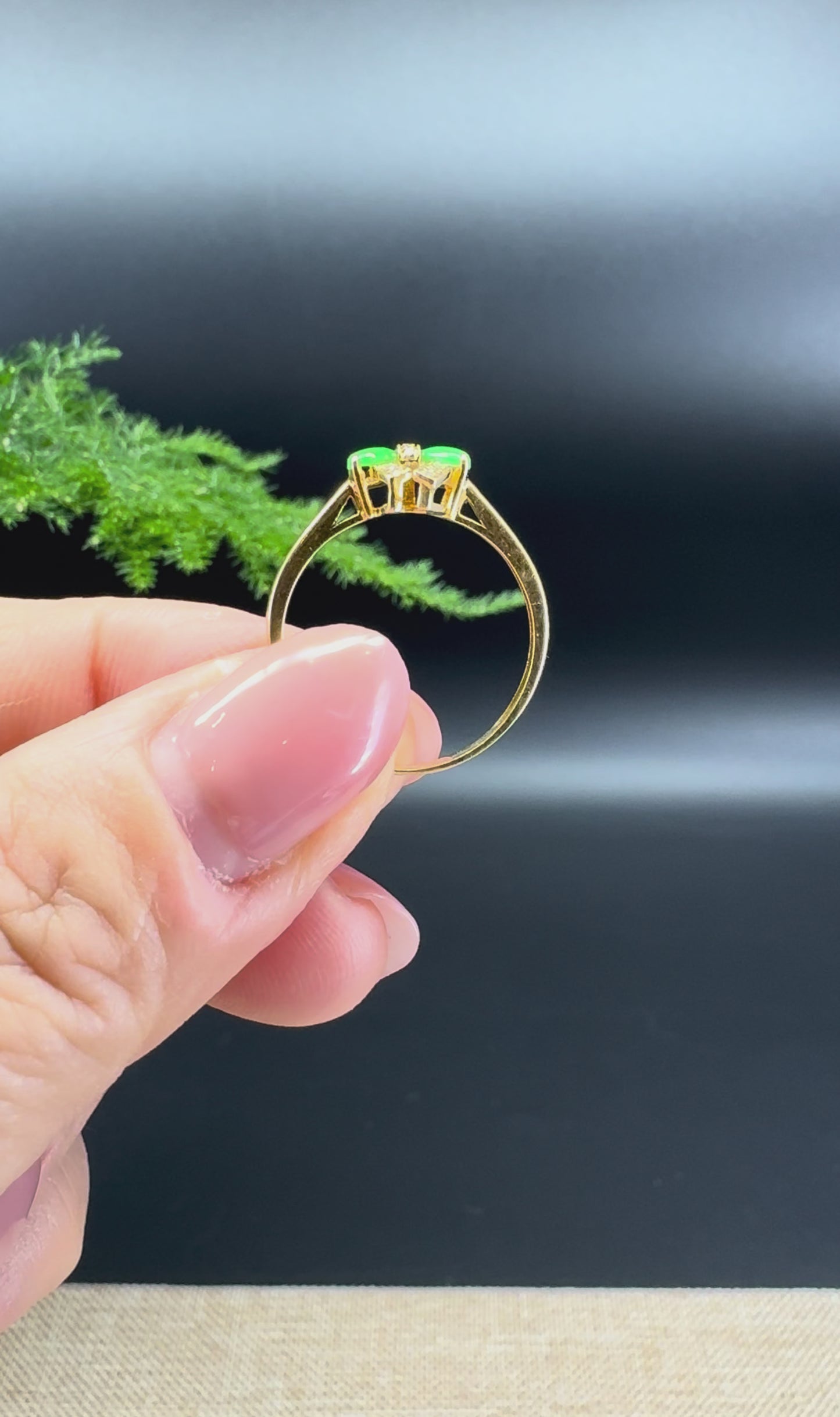 Load and play video in Gallery viewer, RealJade® 18K Yellow Gold Imperial Green Jadeite Jade Bowknot Ring With Diamonds
