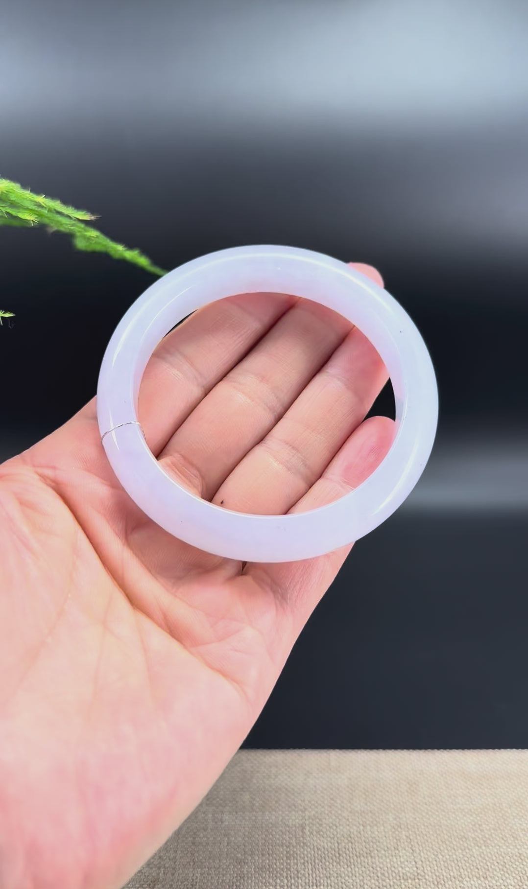 Load and play video in Gallery viewer, Genuine Burmese Icy Lavender Jade Jadeite Bangle Bracelet ( 57.6mm )
