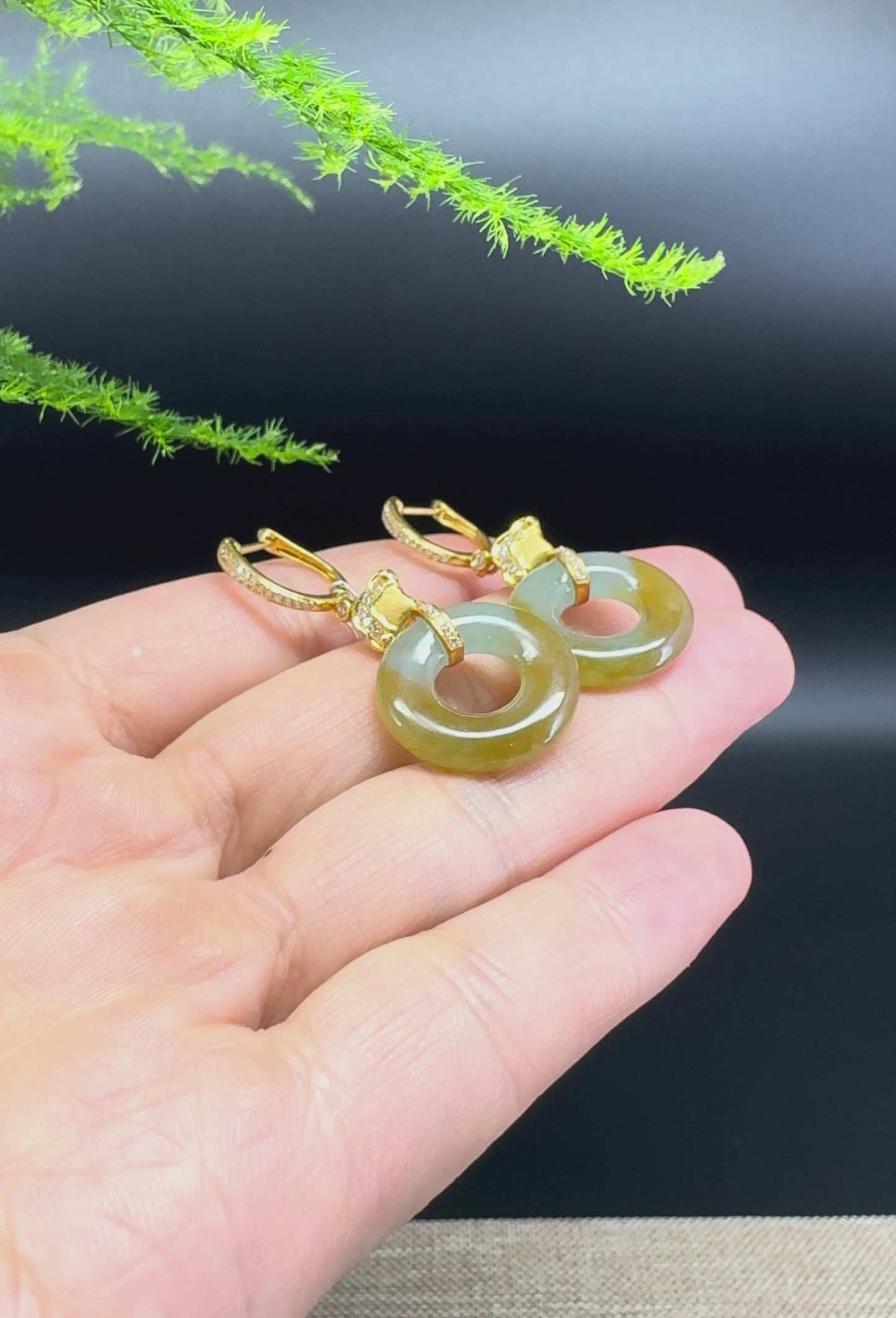 Load and play video in Gallery viewer, 18k Yellow Gold Genuine Yellow Green KouKou Jadeite Jade Earrings With Diamonds
