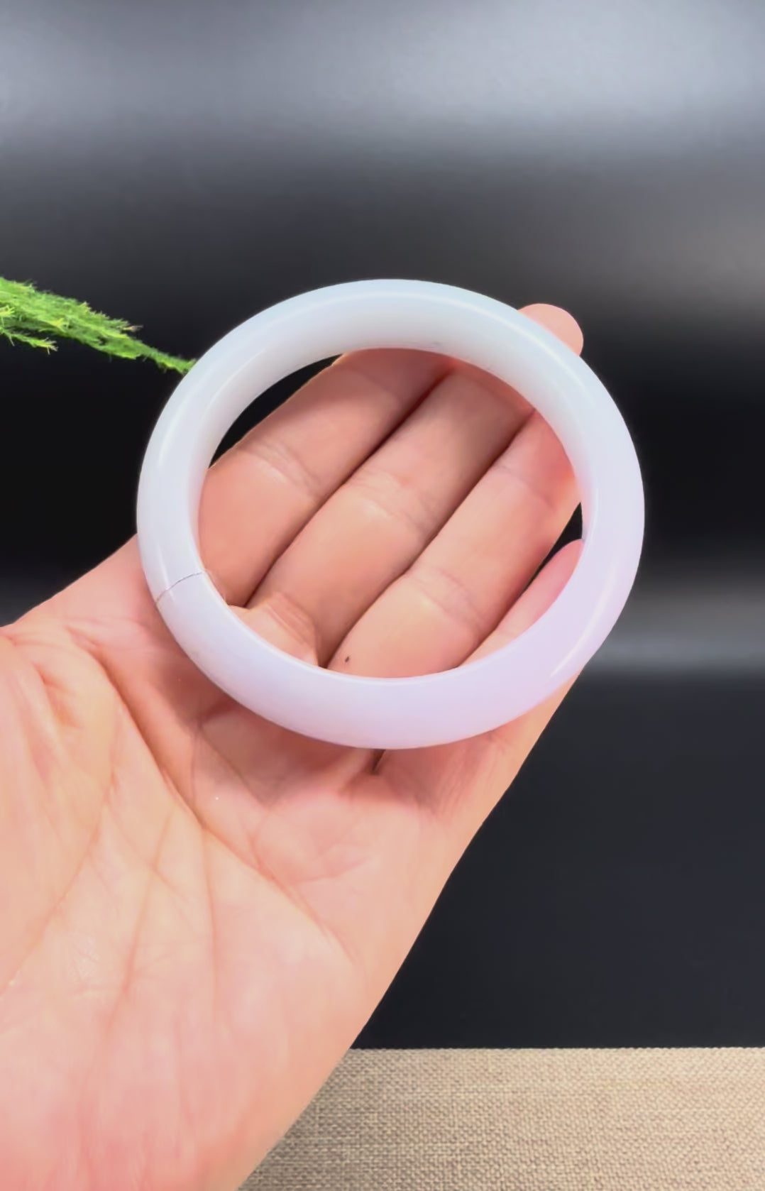 Load and play video in Gallery viewer, Genuine Burmese Lavender Green Jade Jadeite Bangle Bracelet ( 54.2mm )
